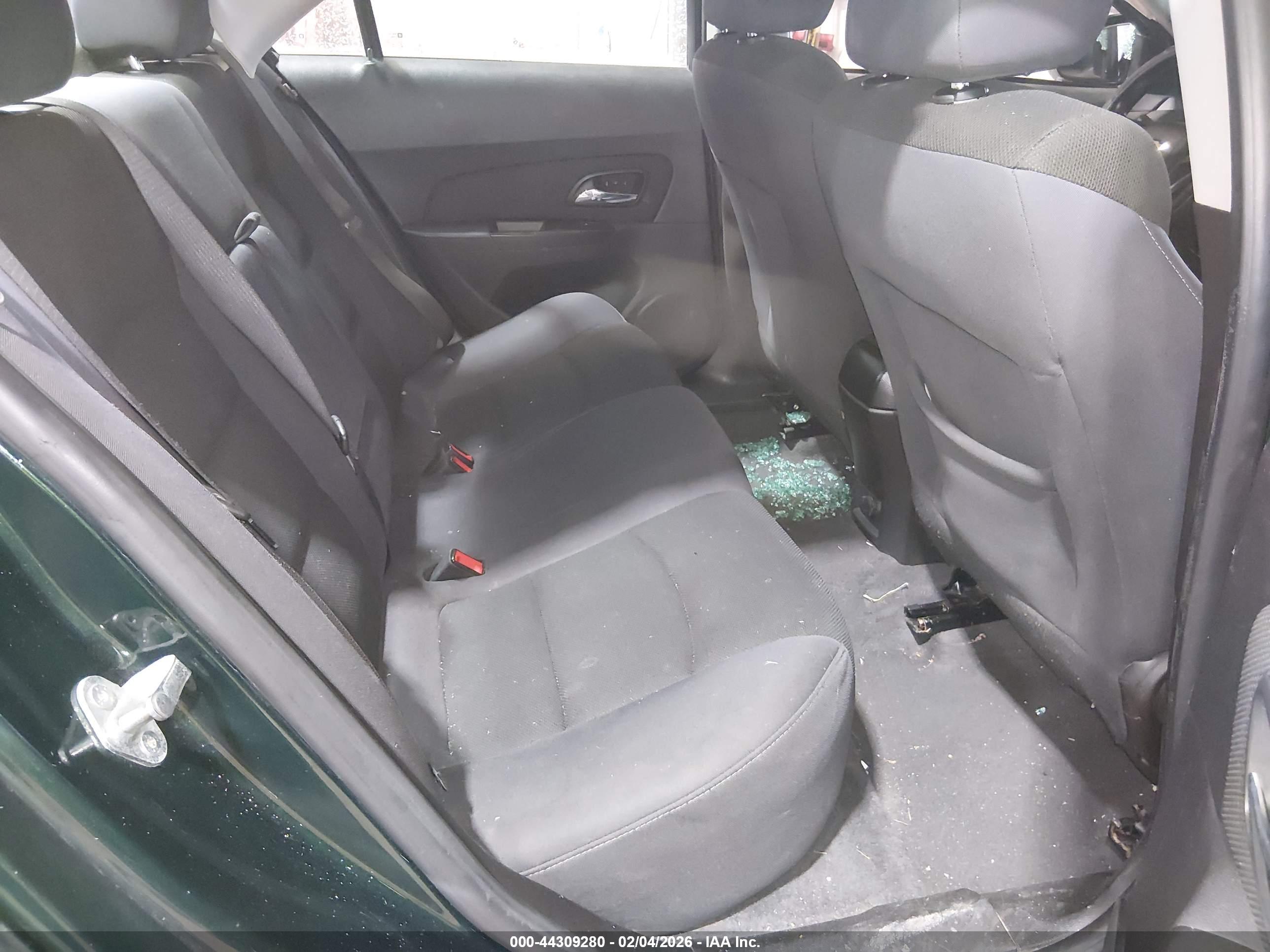 CHEVROLET CRUZE image 8