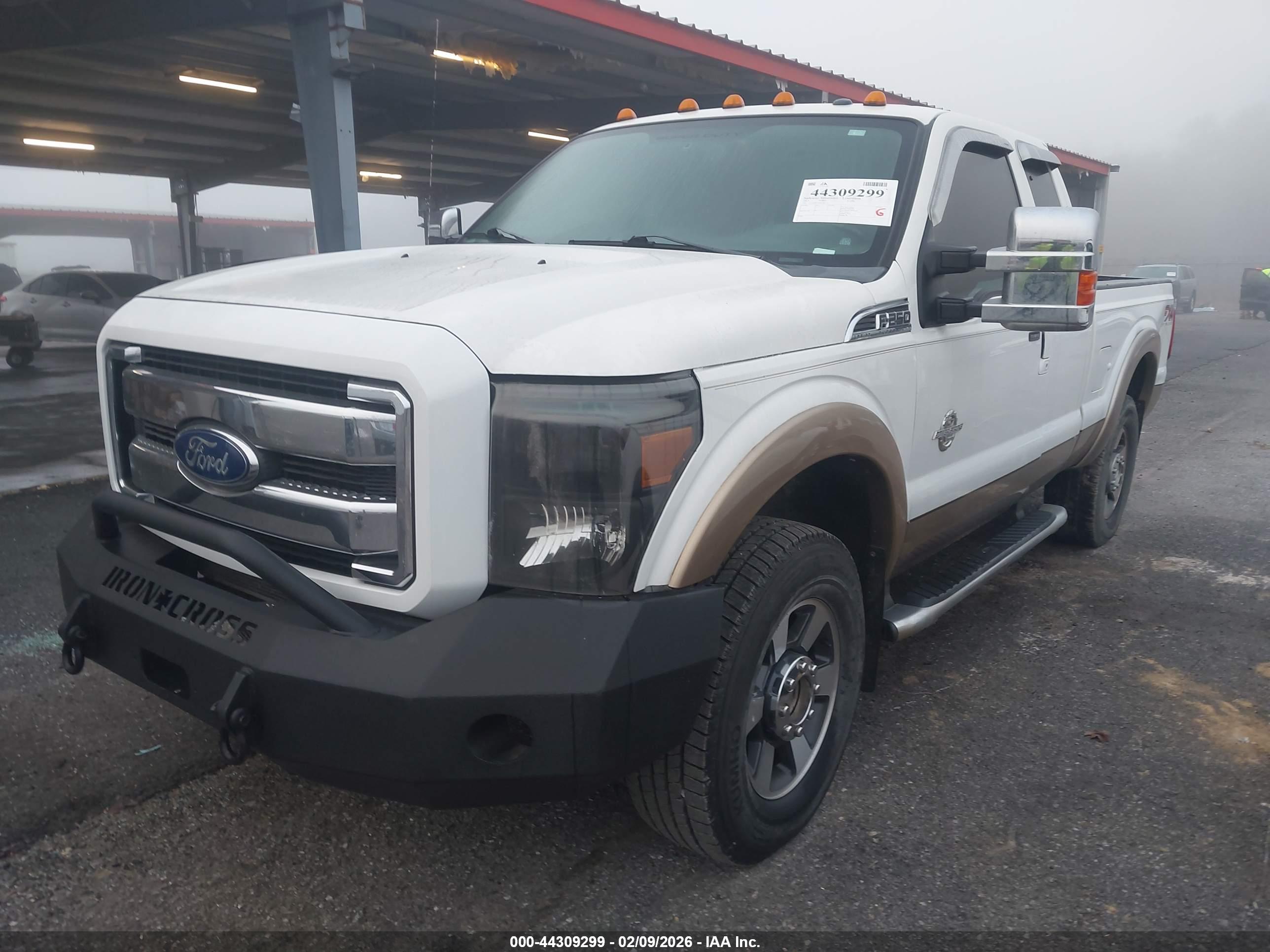 FORD F-250 image 2