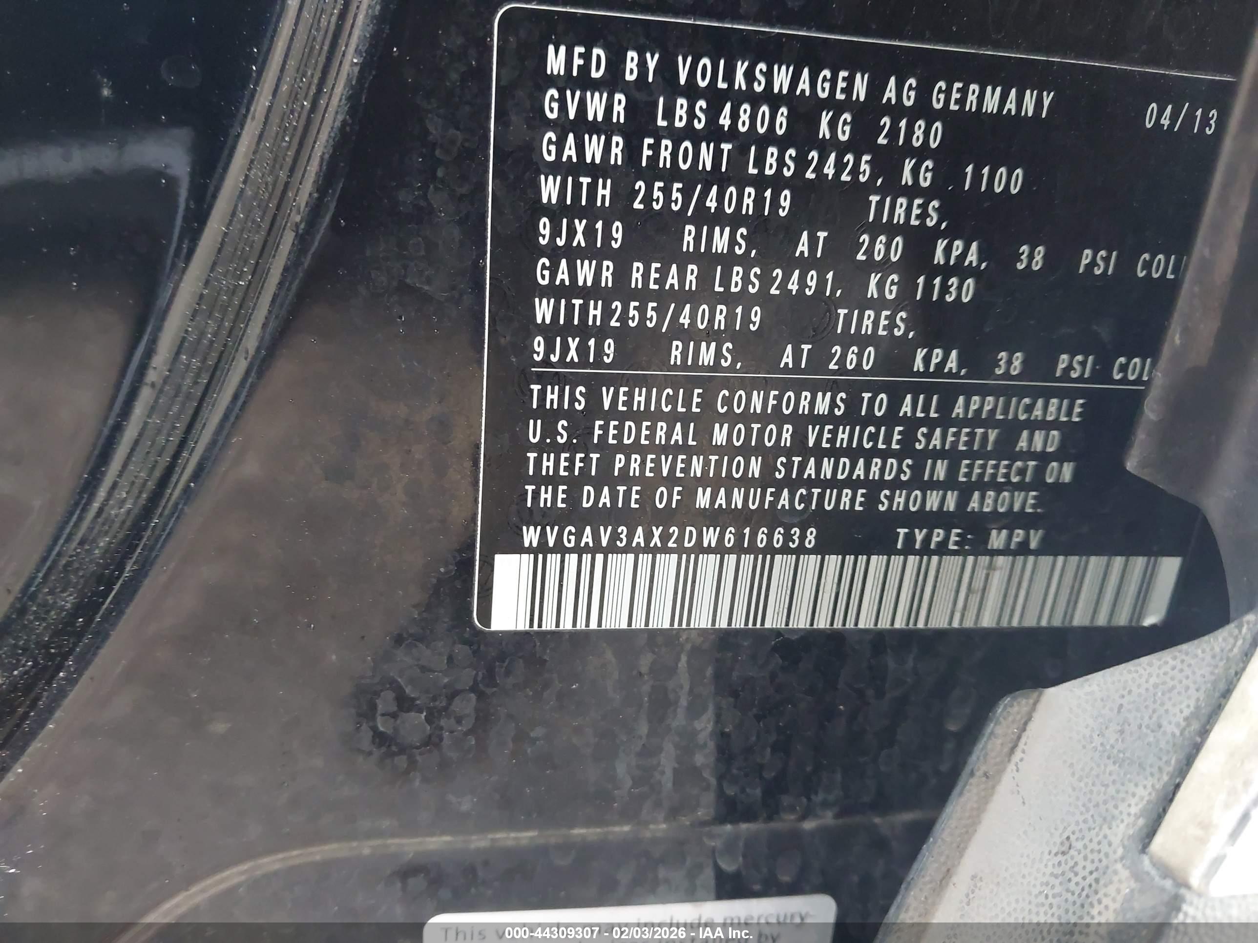VOLKSWAGEN TIGUAN image 9