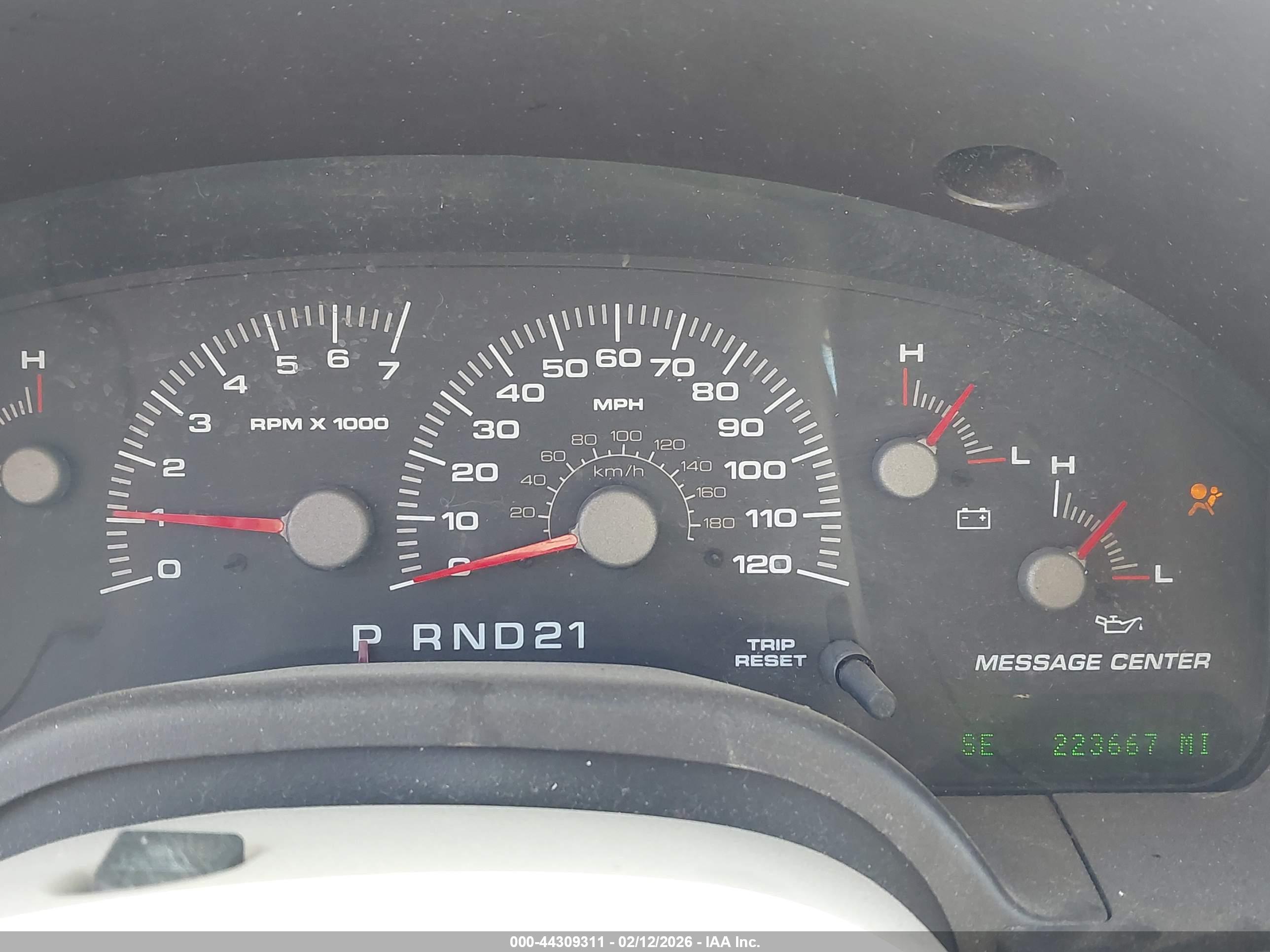 FORD EXPEDITION image 7