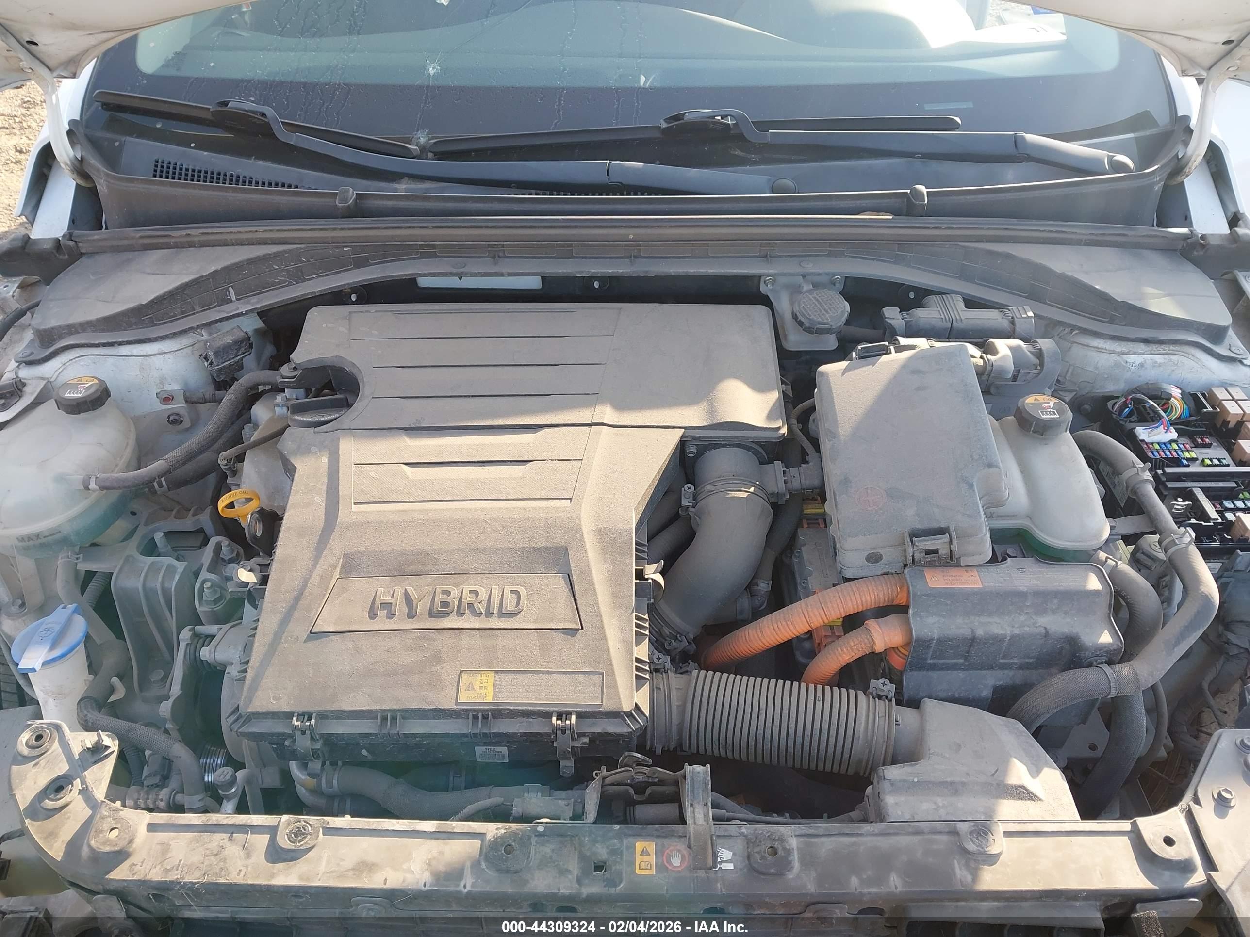 HYUNDAI IONIQ image 10