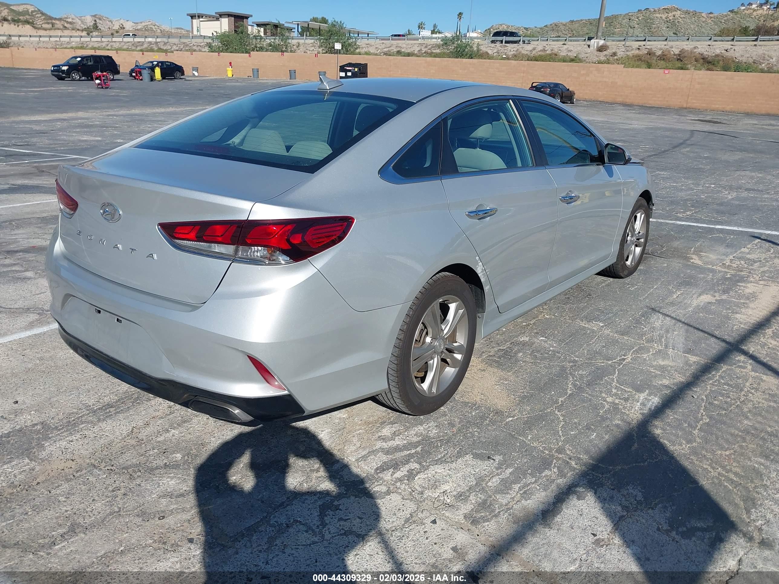 HYUNDAI SONATA image 4