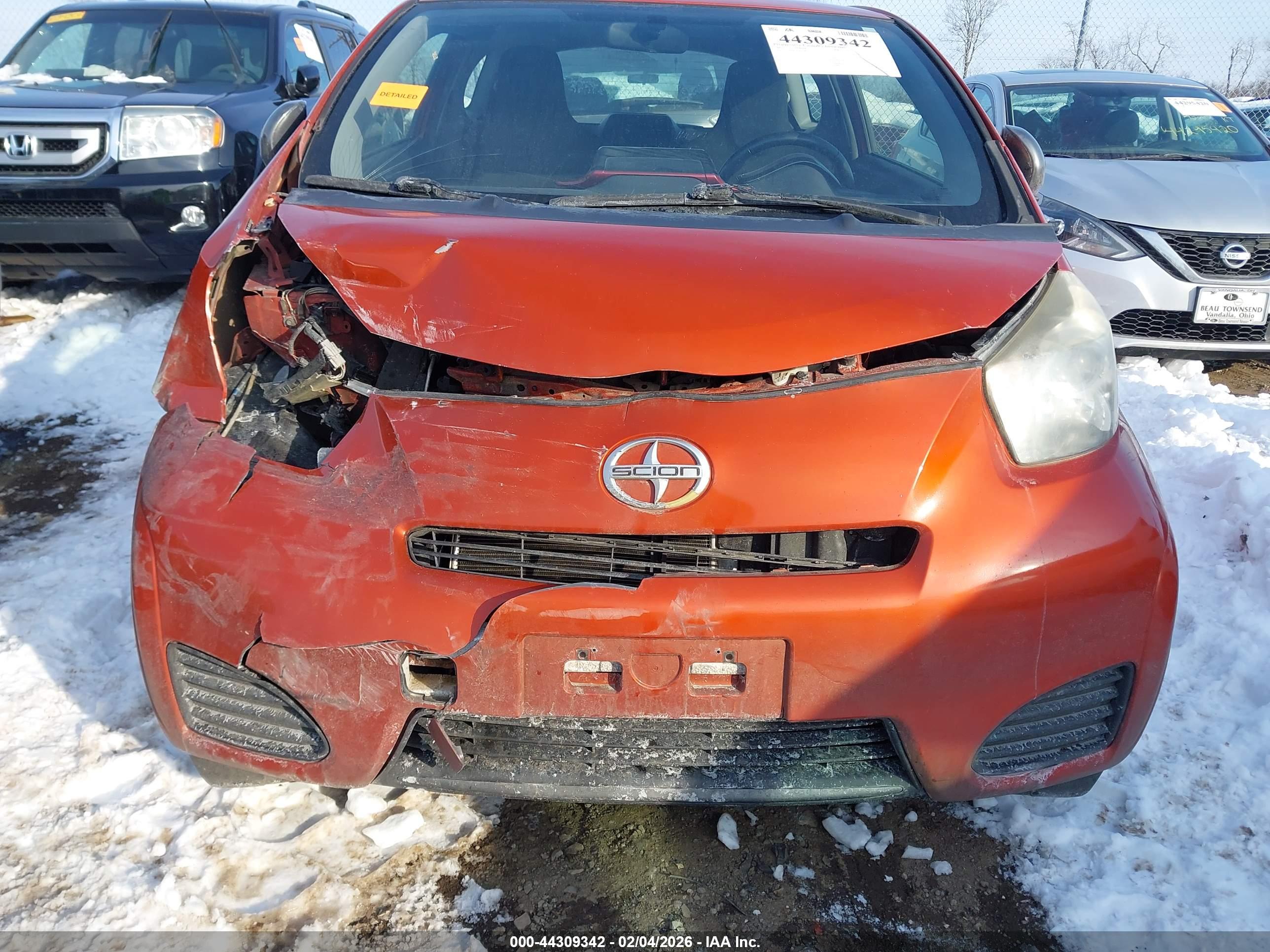 SCION IQ image 6