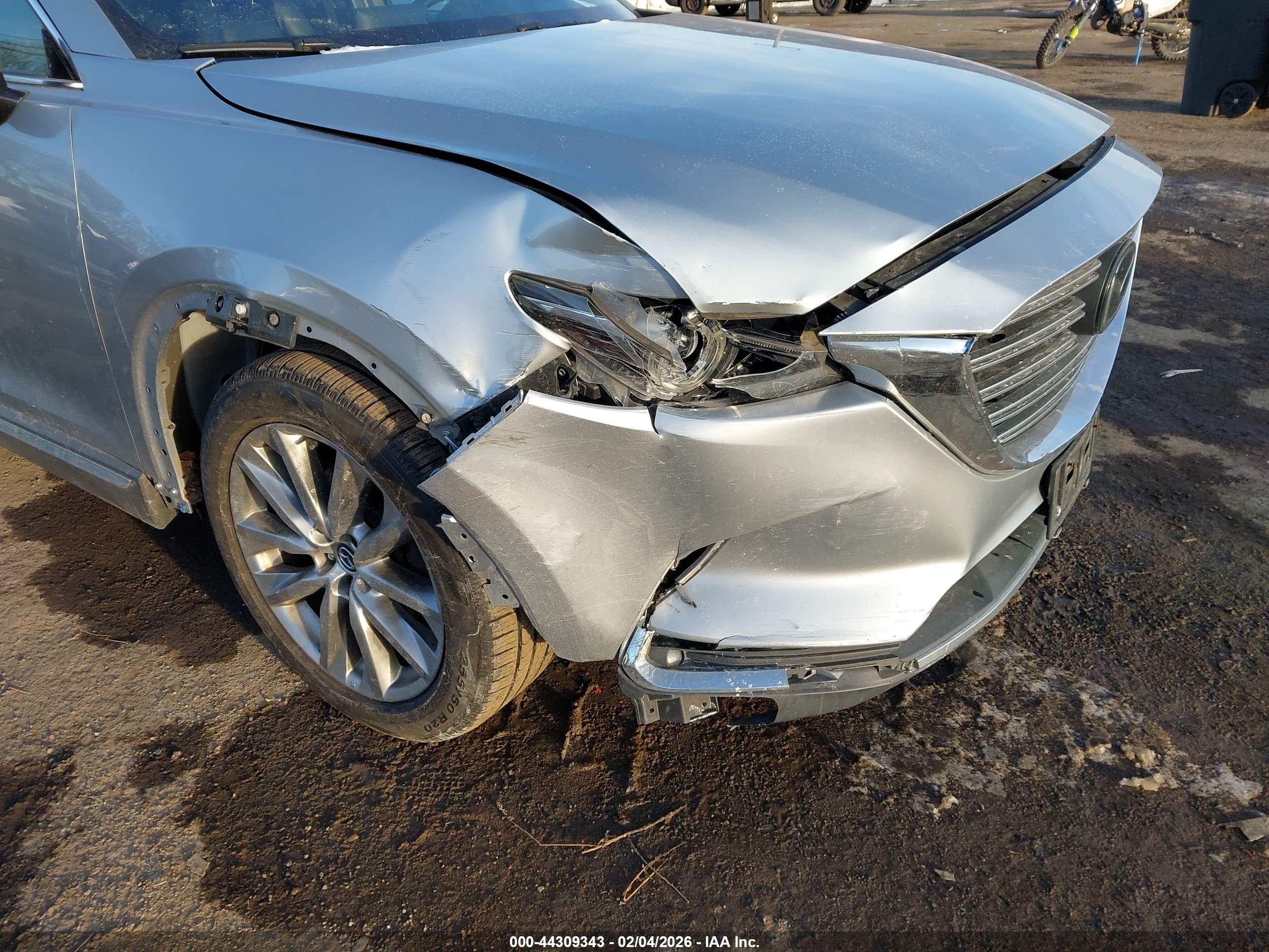 MAZDA CX-9 image 6