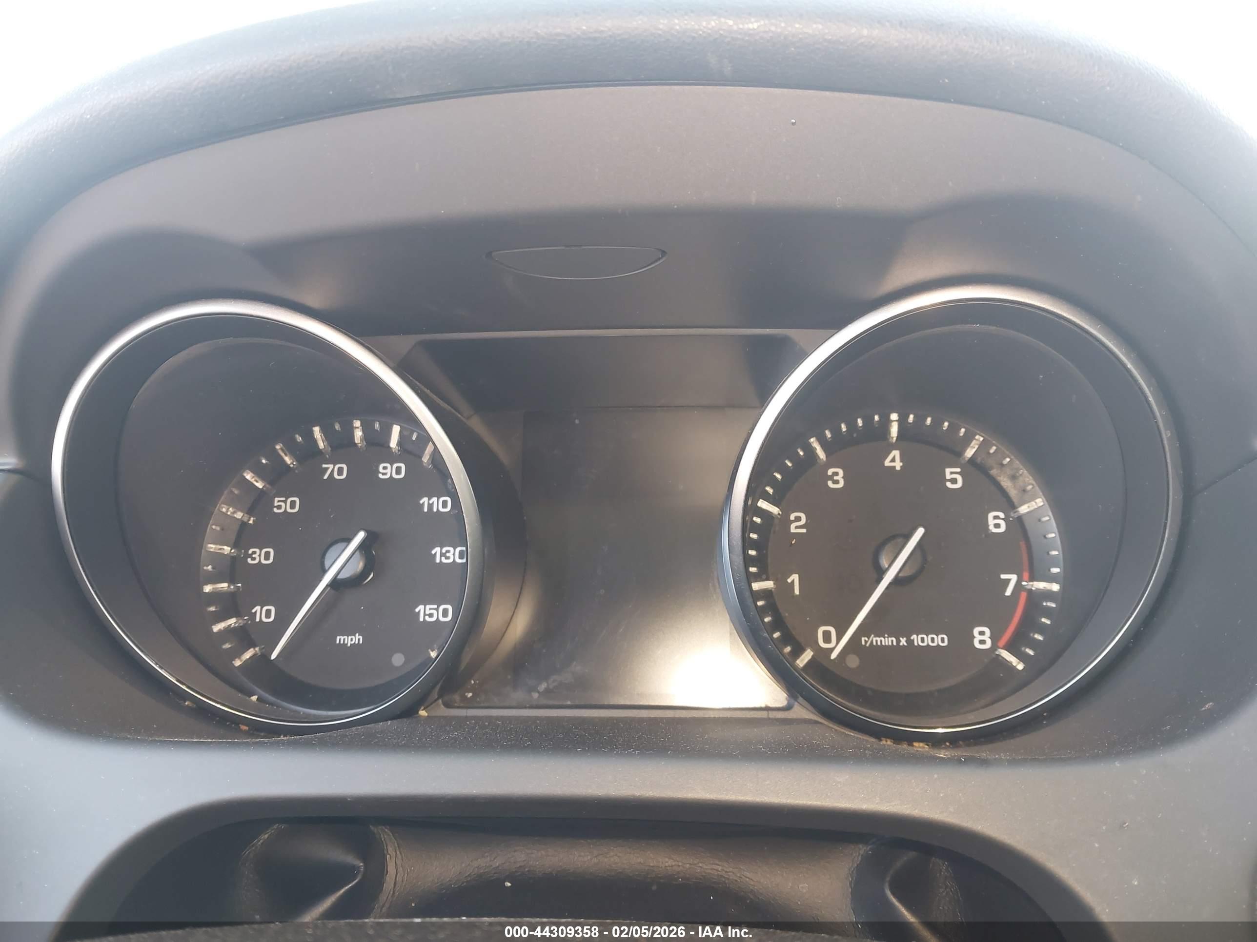 LAND ROVER image 7