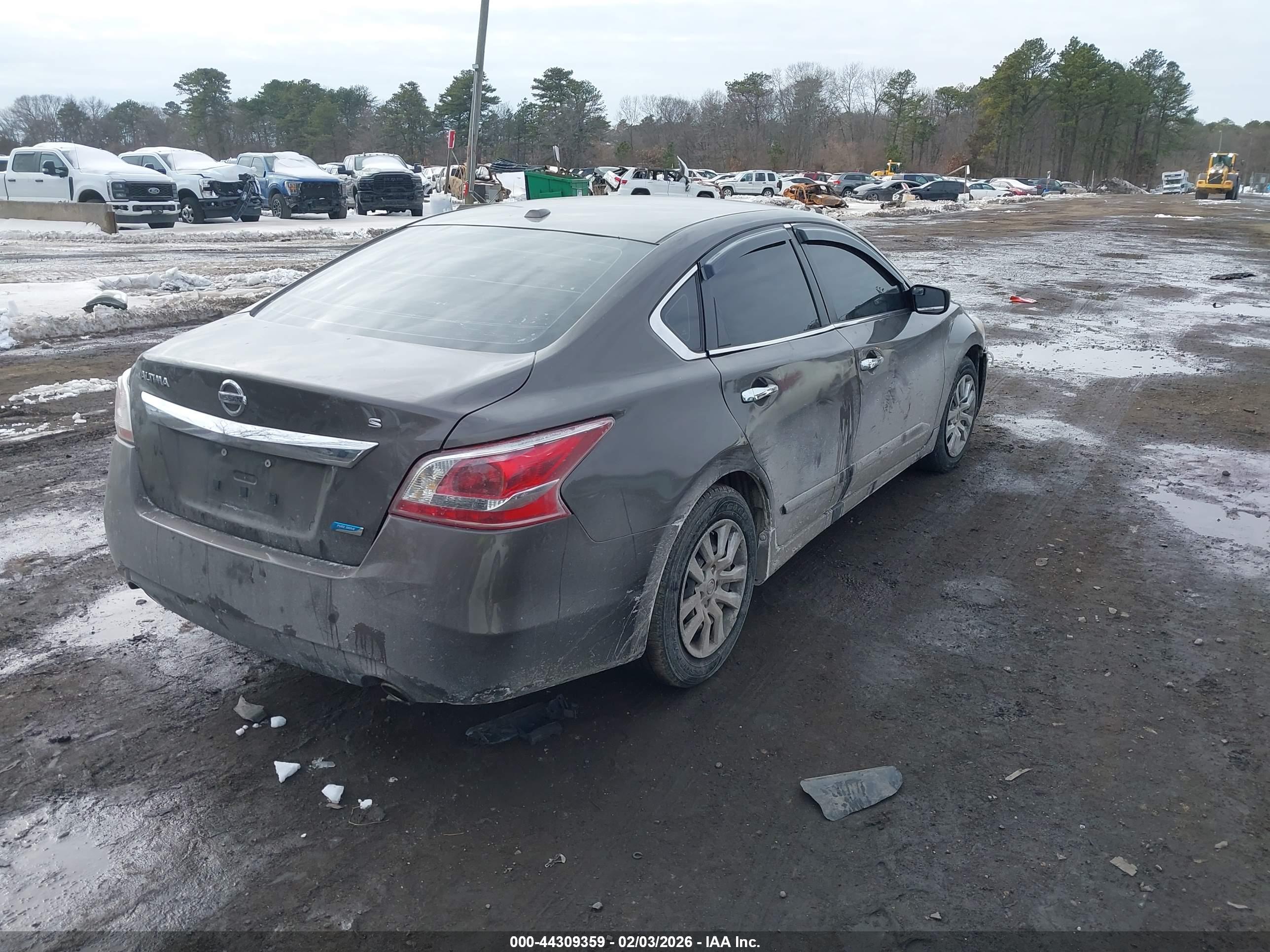 NISSAN ALTIMA image 4