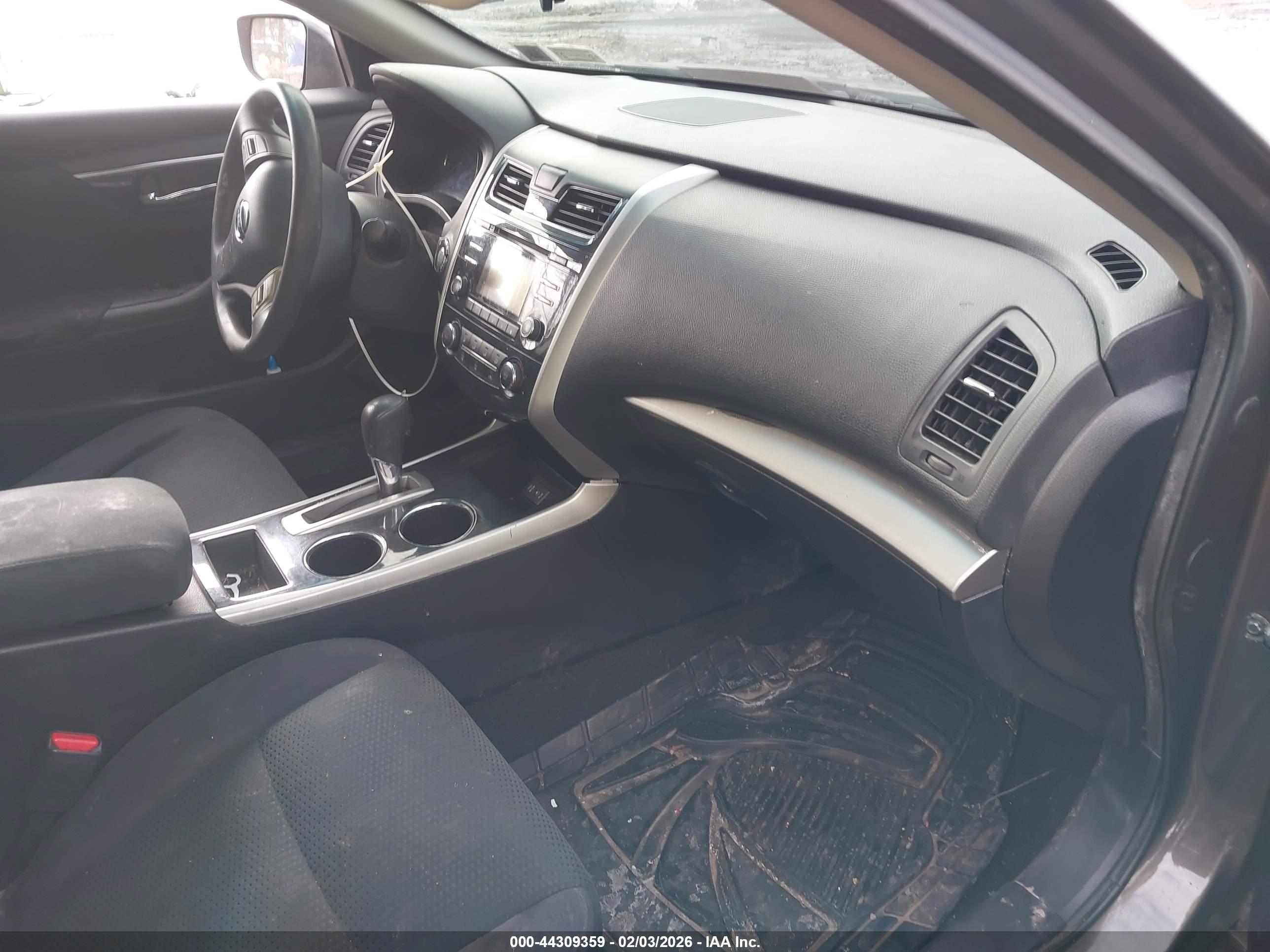 NISSAN ALTIMA image 5