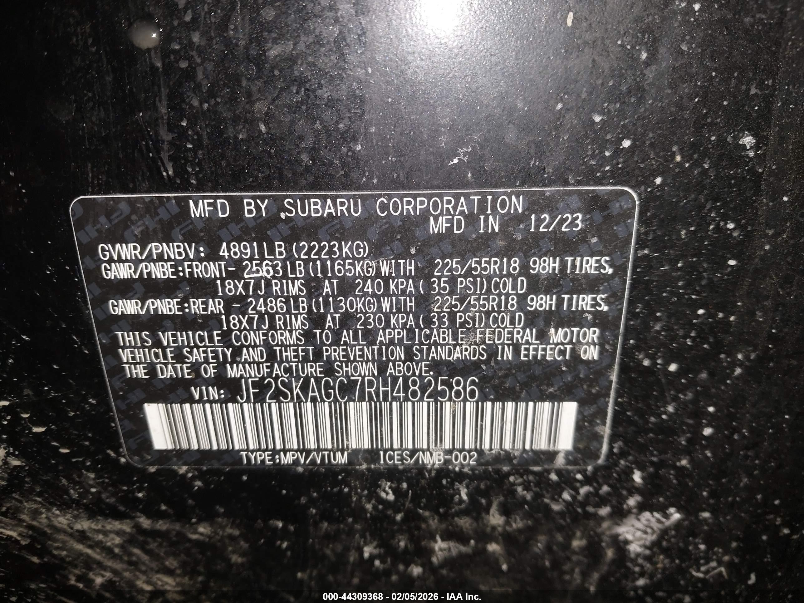 SUBARU FORESTER image 9