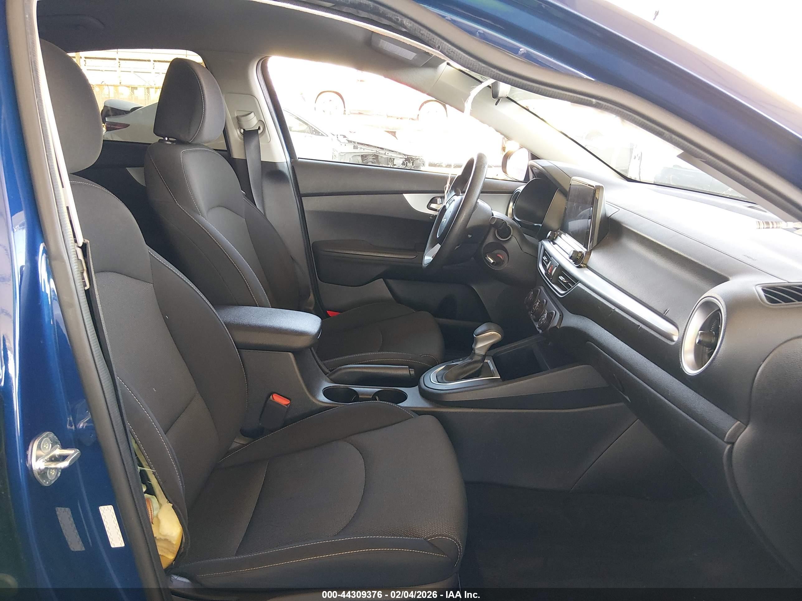 KIA FORTE image 5