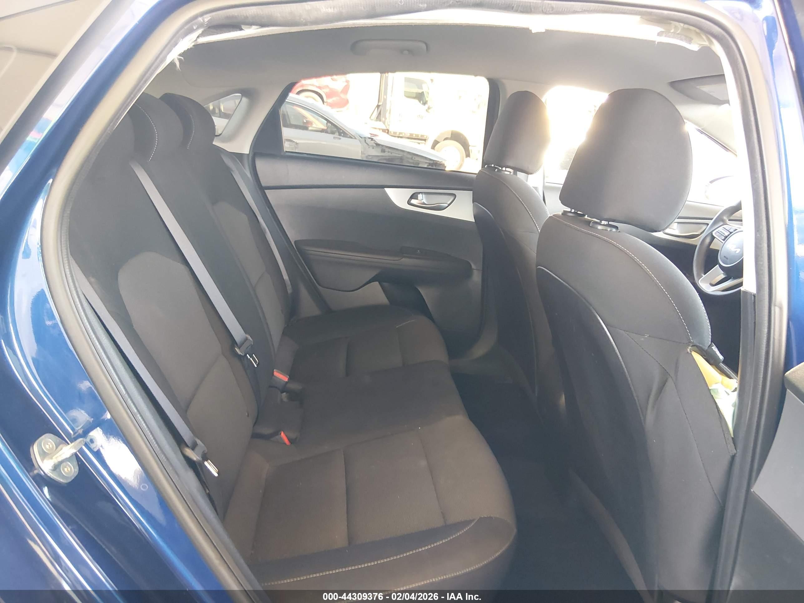 KIA FORTE image 8