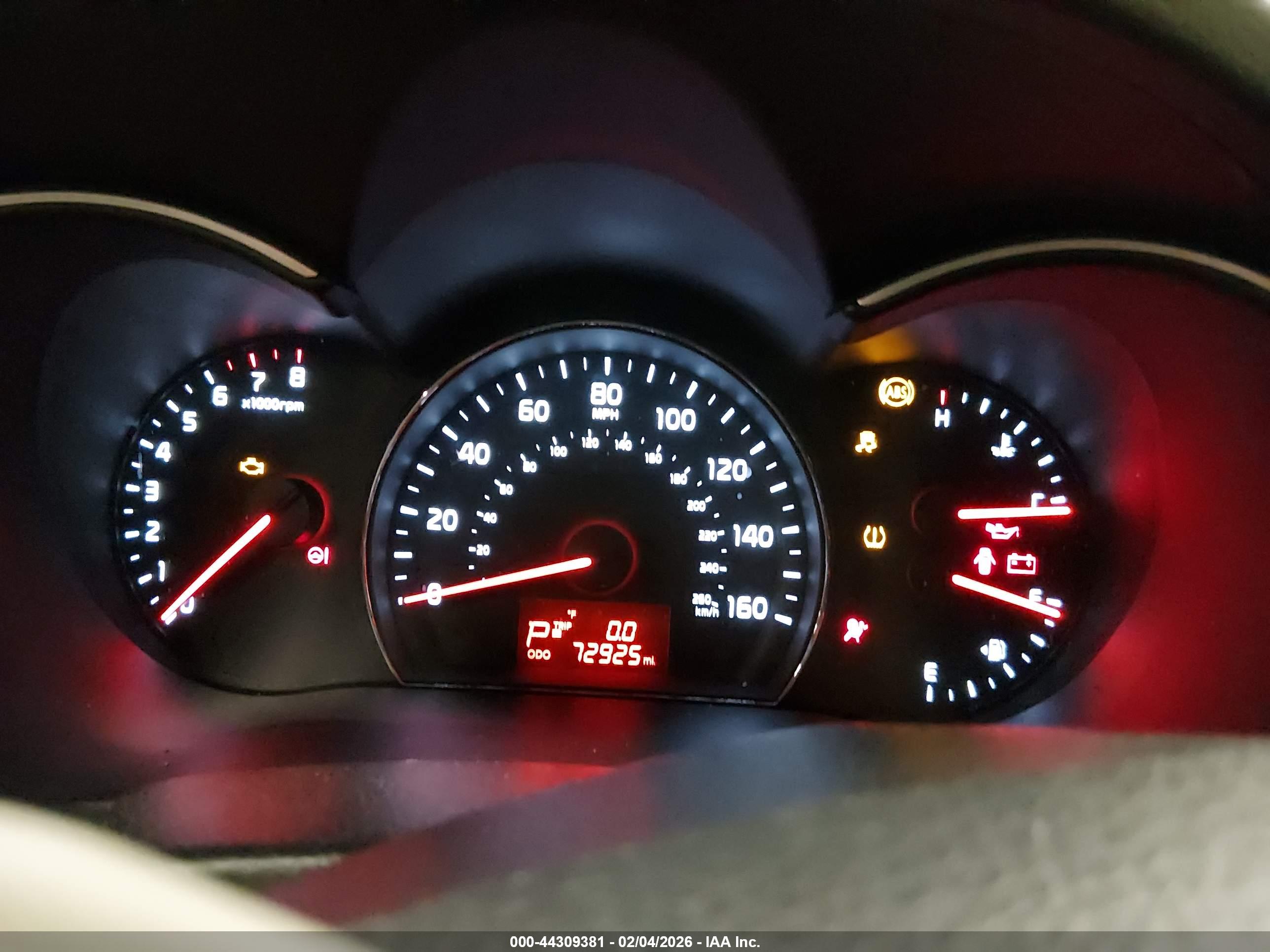 KIA SORENTO image 7