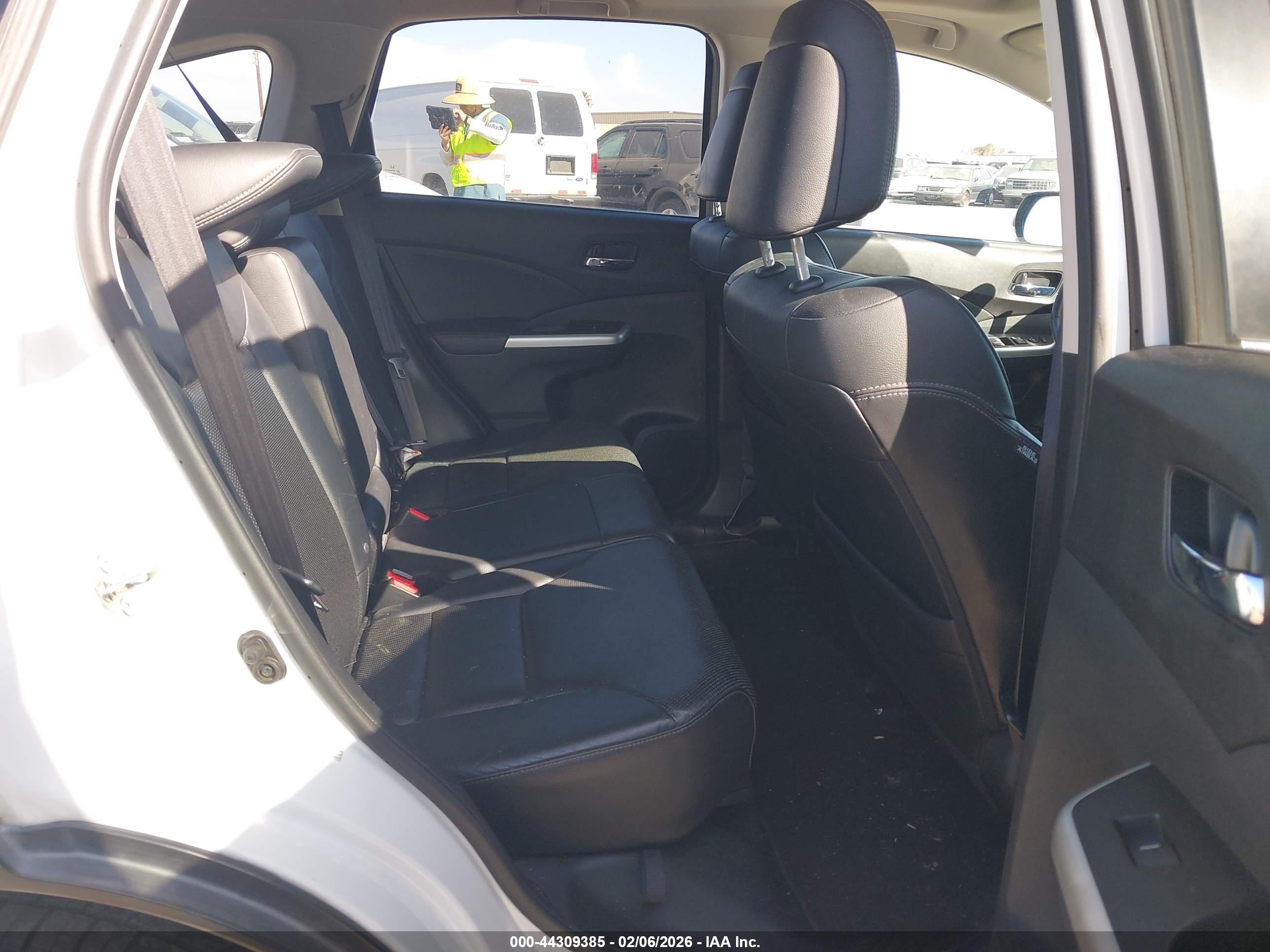 HONDA CR-V image 8