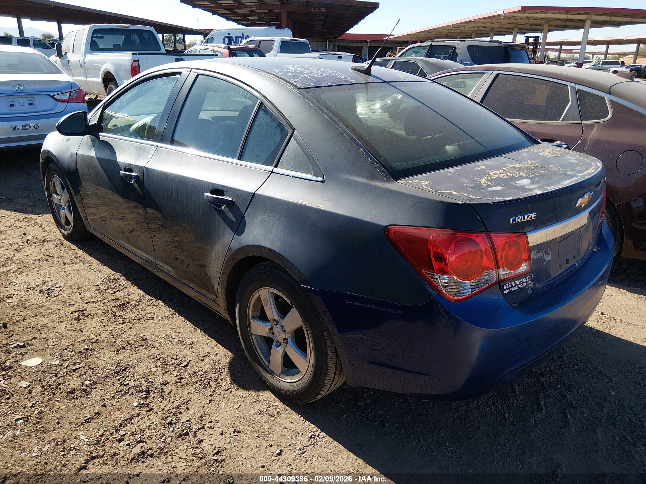 CHEVROLET CRUZE image 3
