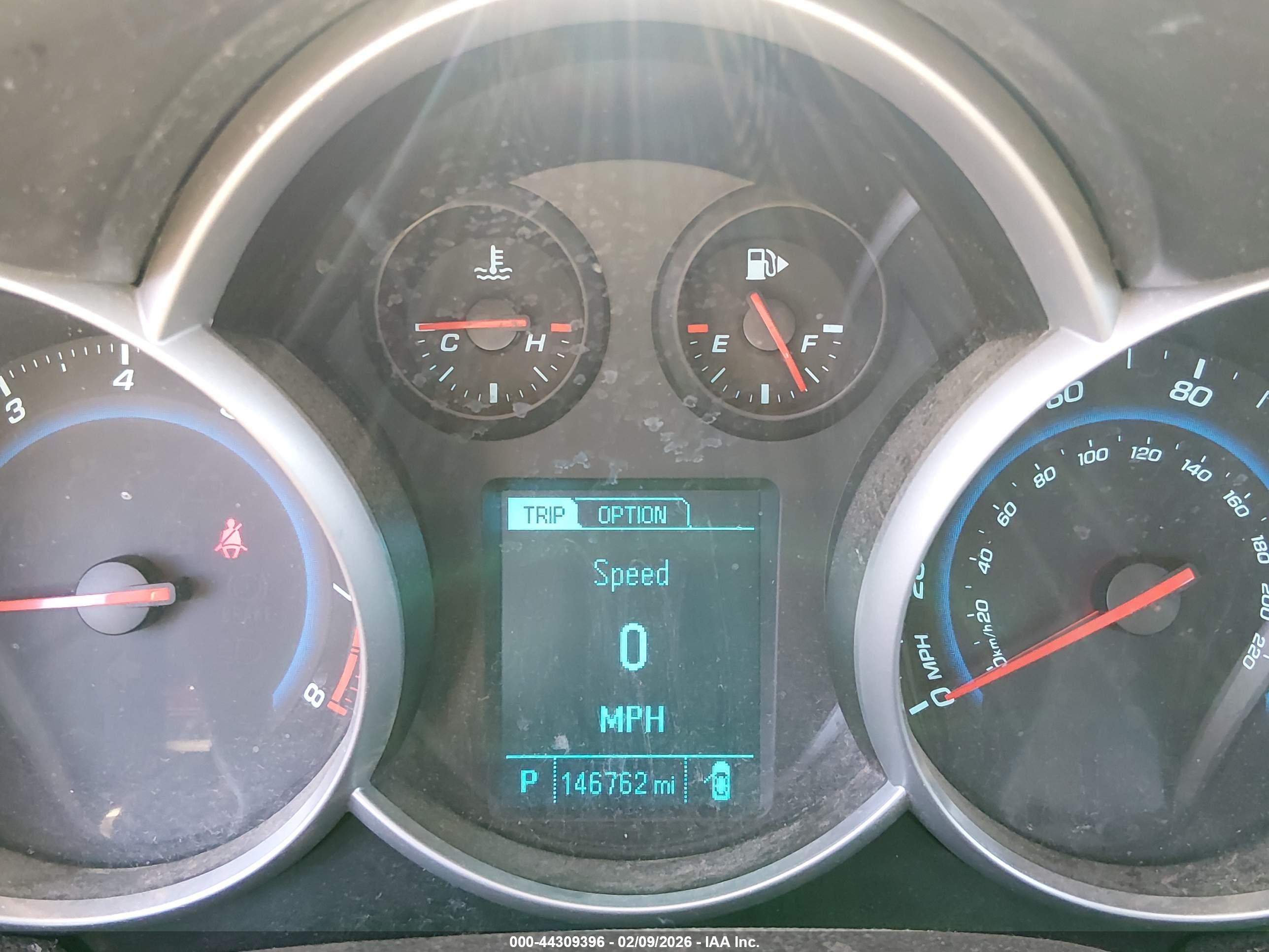 CHEVROLET CRUZE image 7