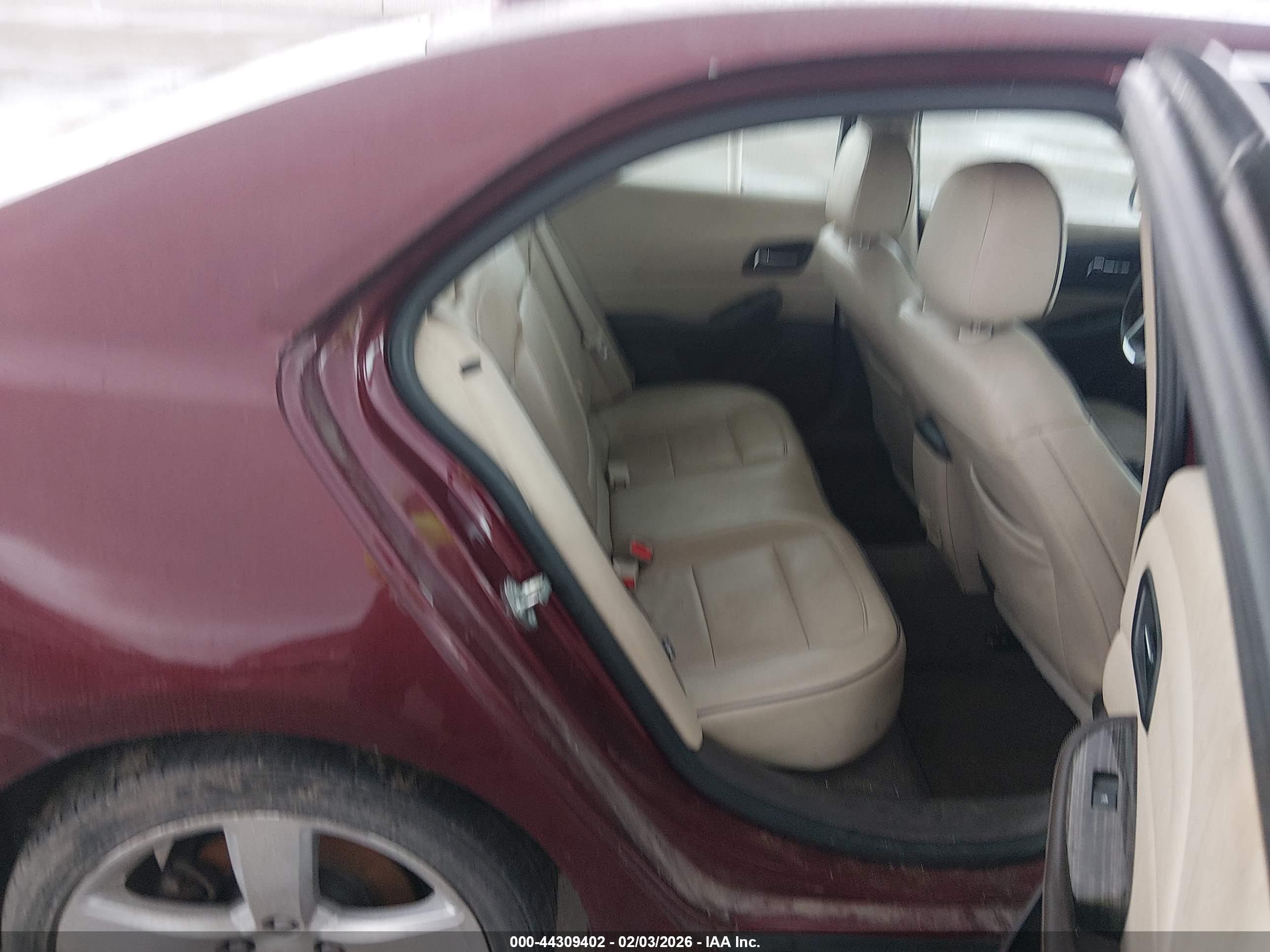 CHEVROLET MALIBU image 8