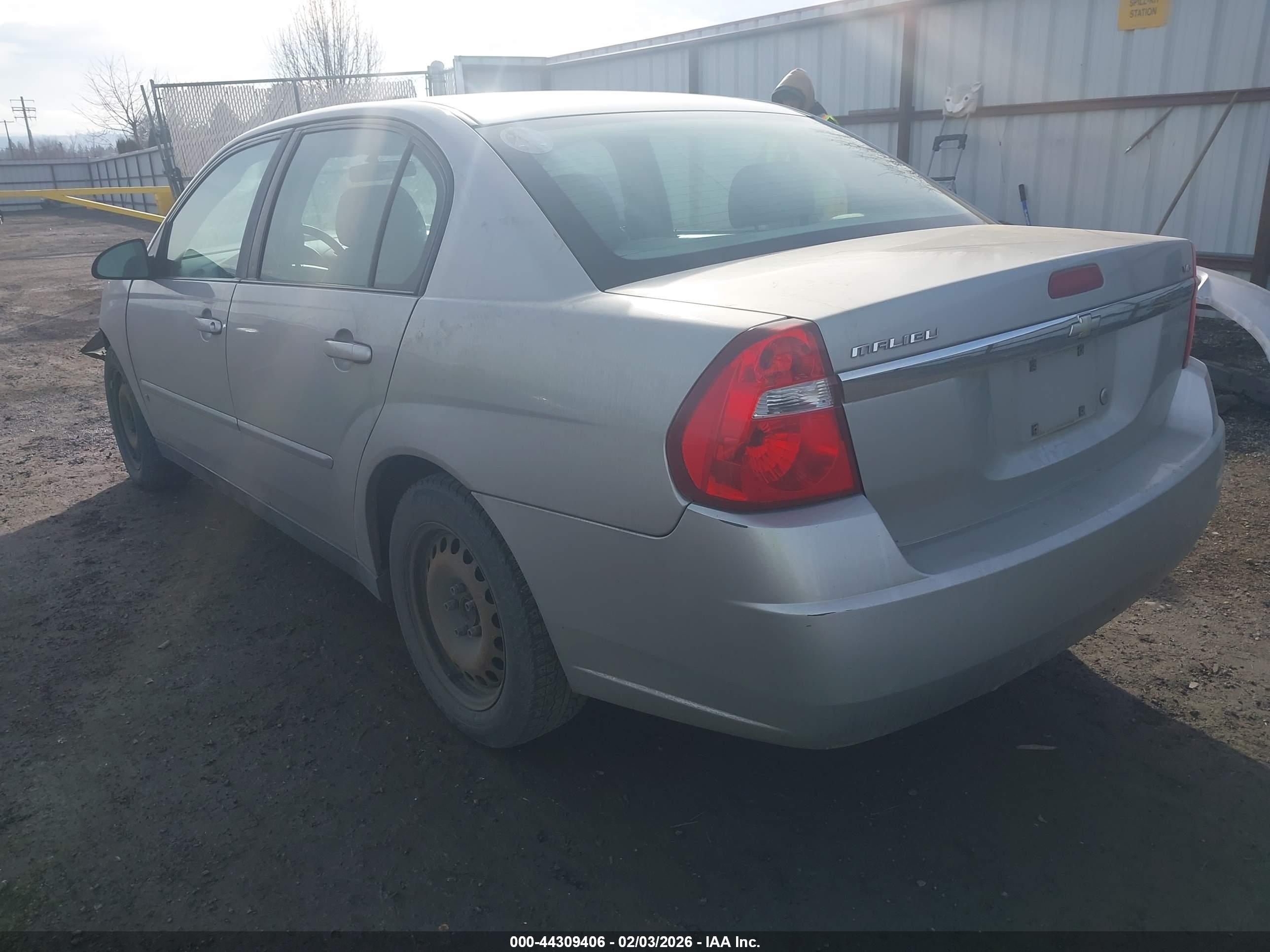 CHEVROLET MALIBU image 3