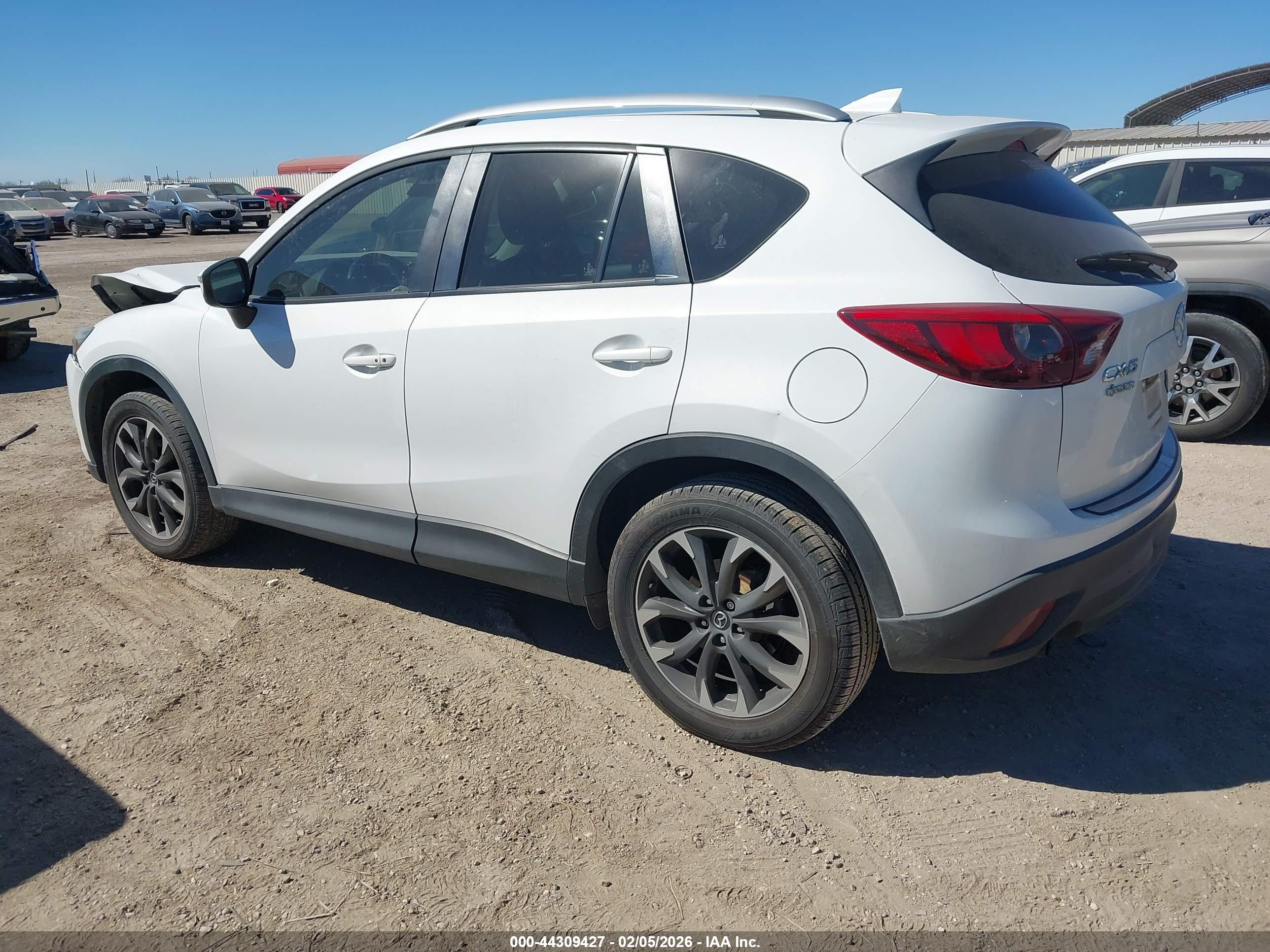 MAZDA CX-5 image 3