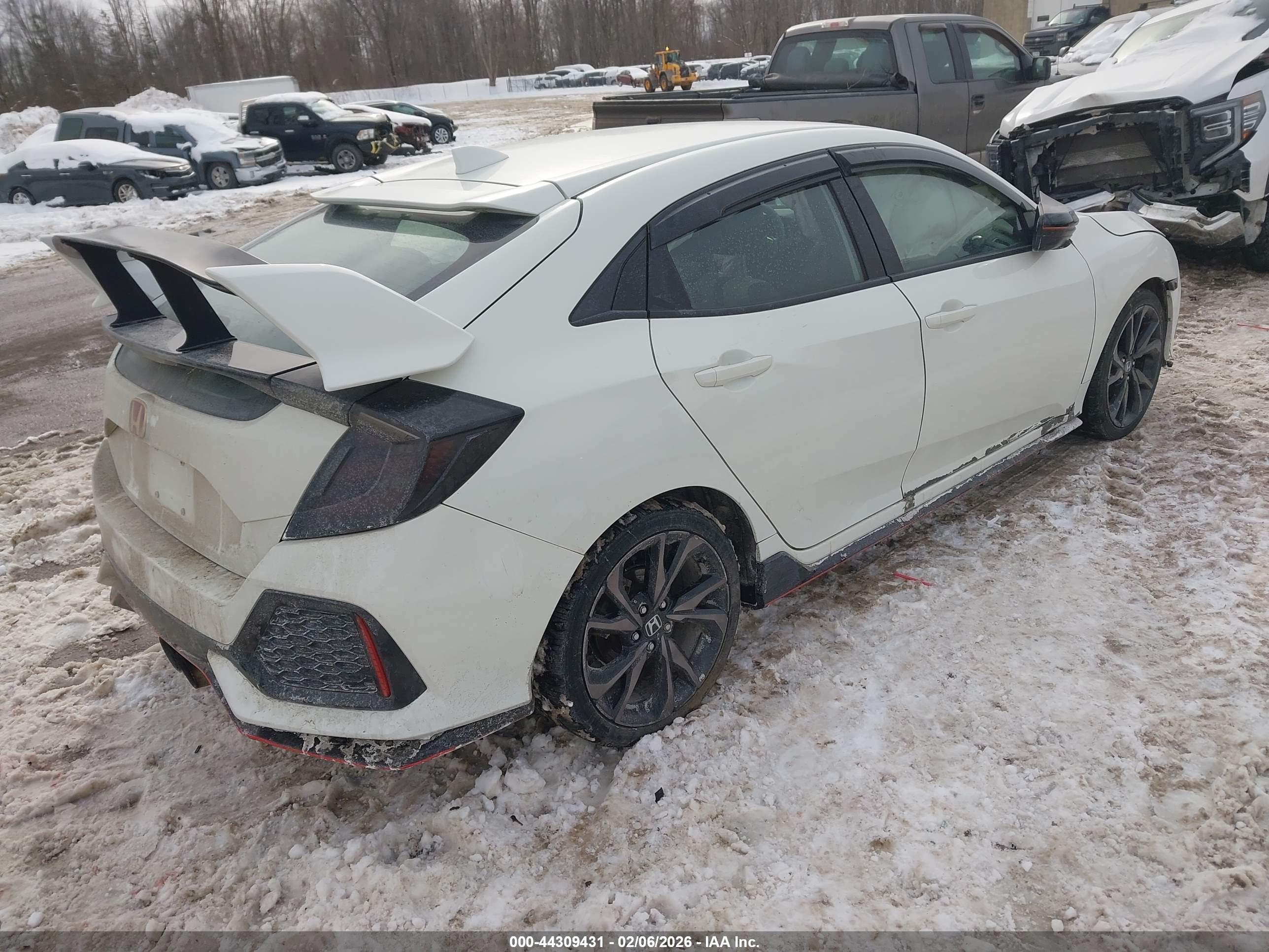 HONDA CIVIC image 4