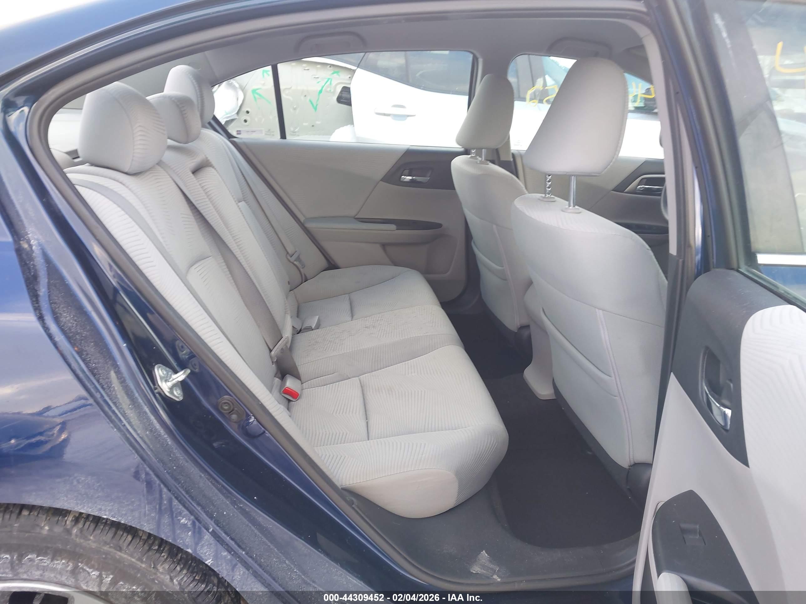 HONDA ACCORD image 8