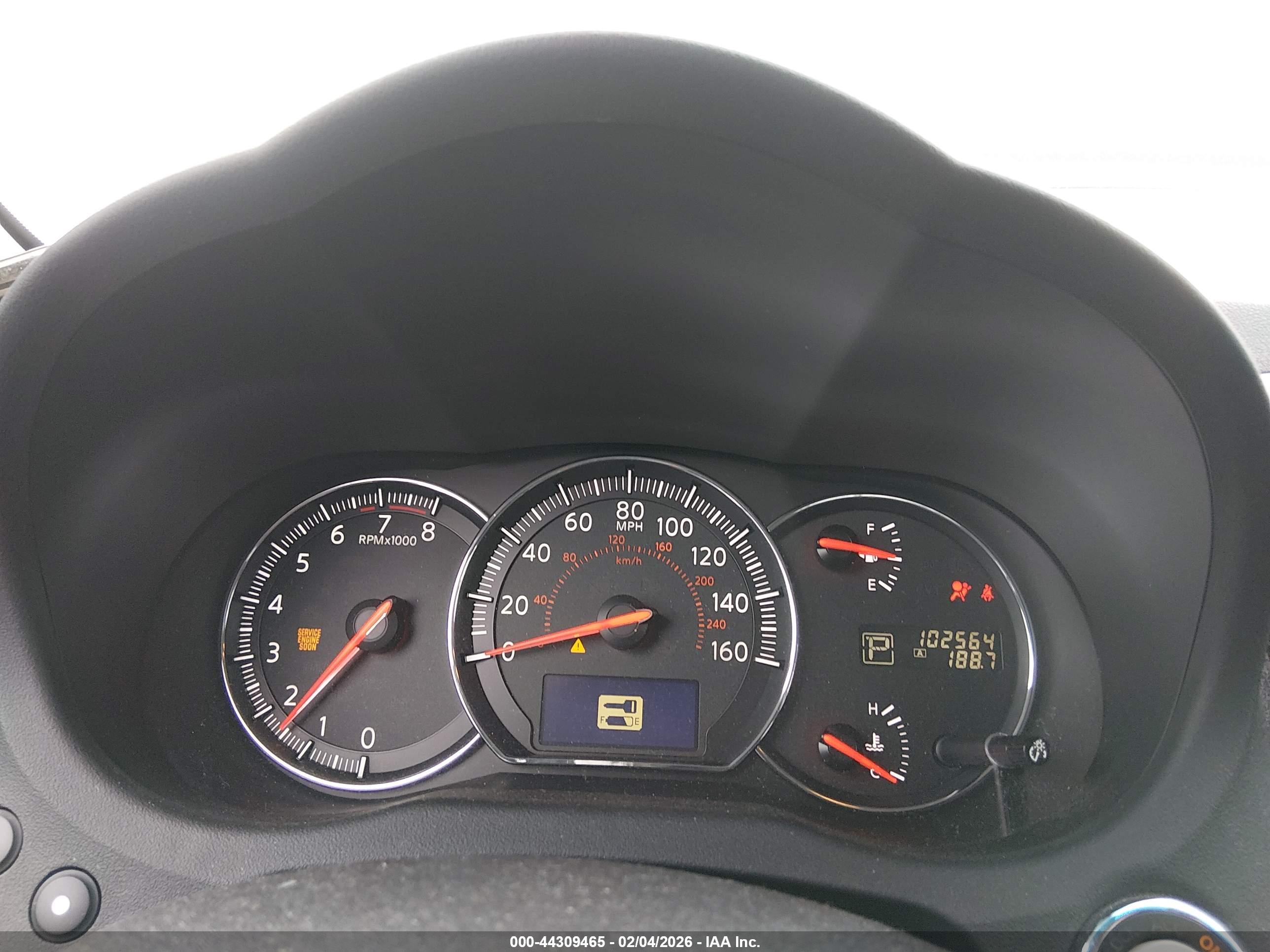 NISSAN MAXIMA image 7