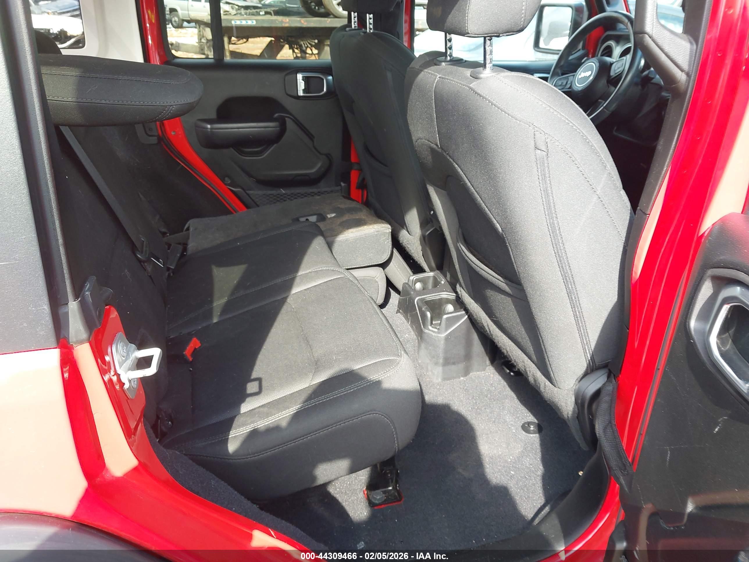 JEEP WRANGLER image 8