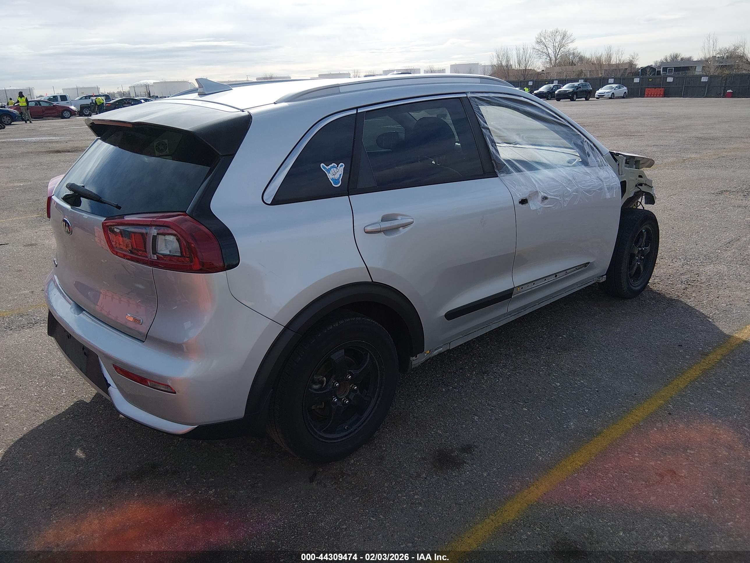 KIA NIRO image 4