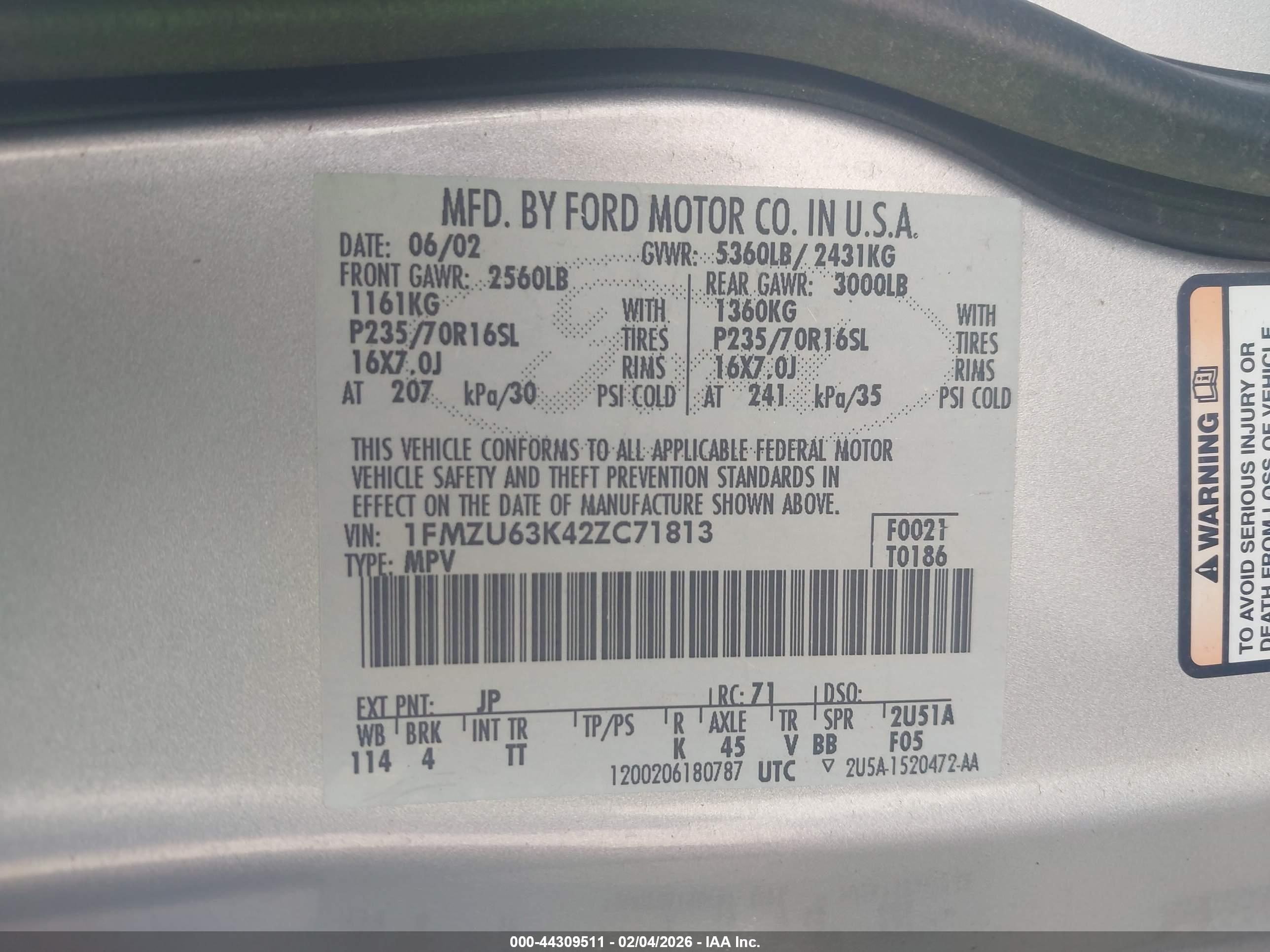 FORD EXPLORER image 9