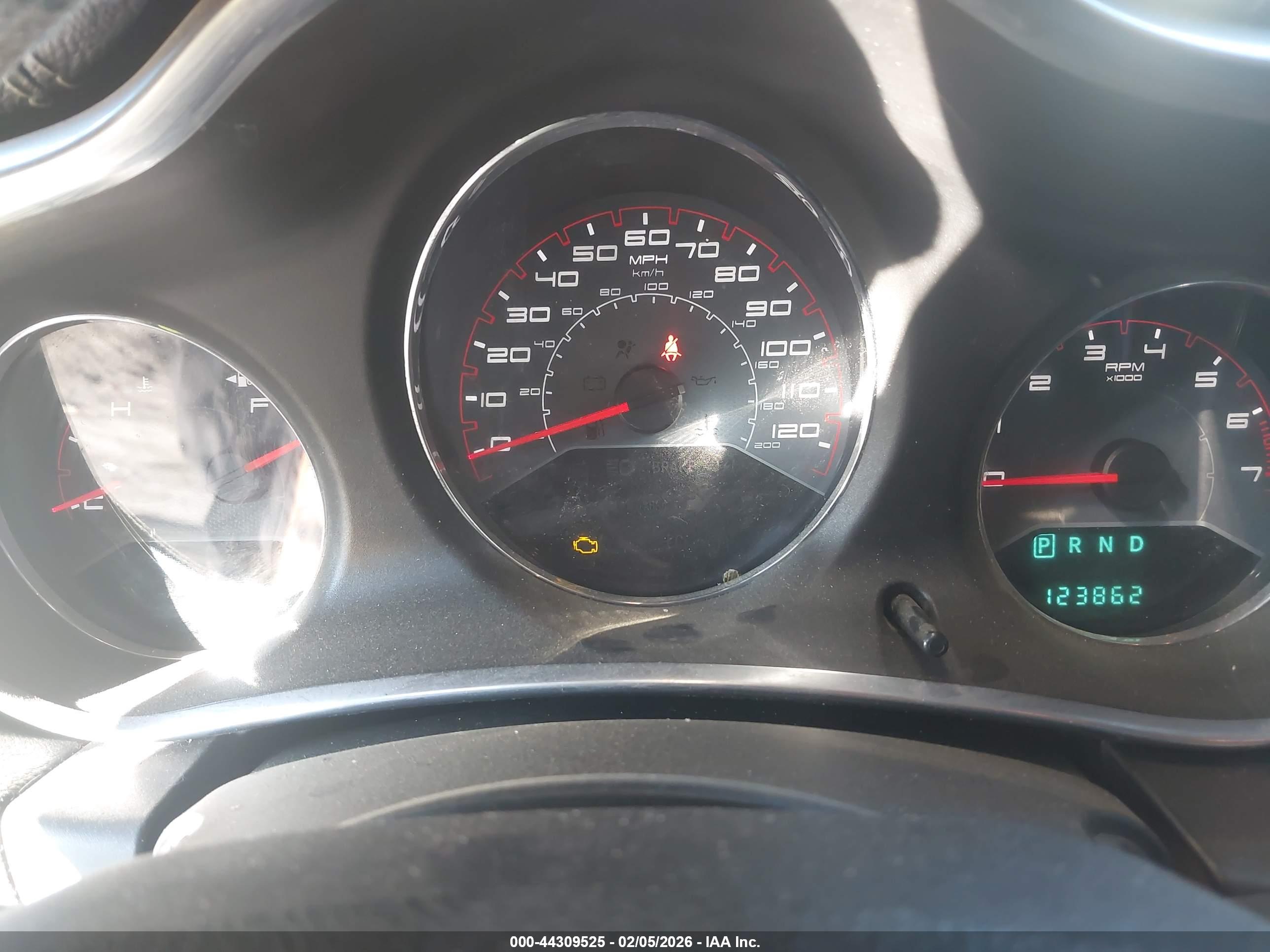 DODGE AVENGER image 7