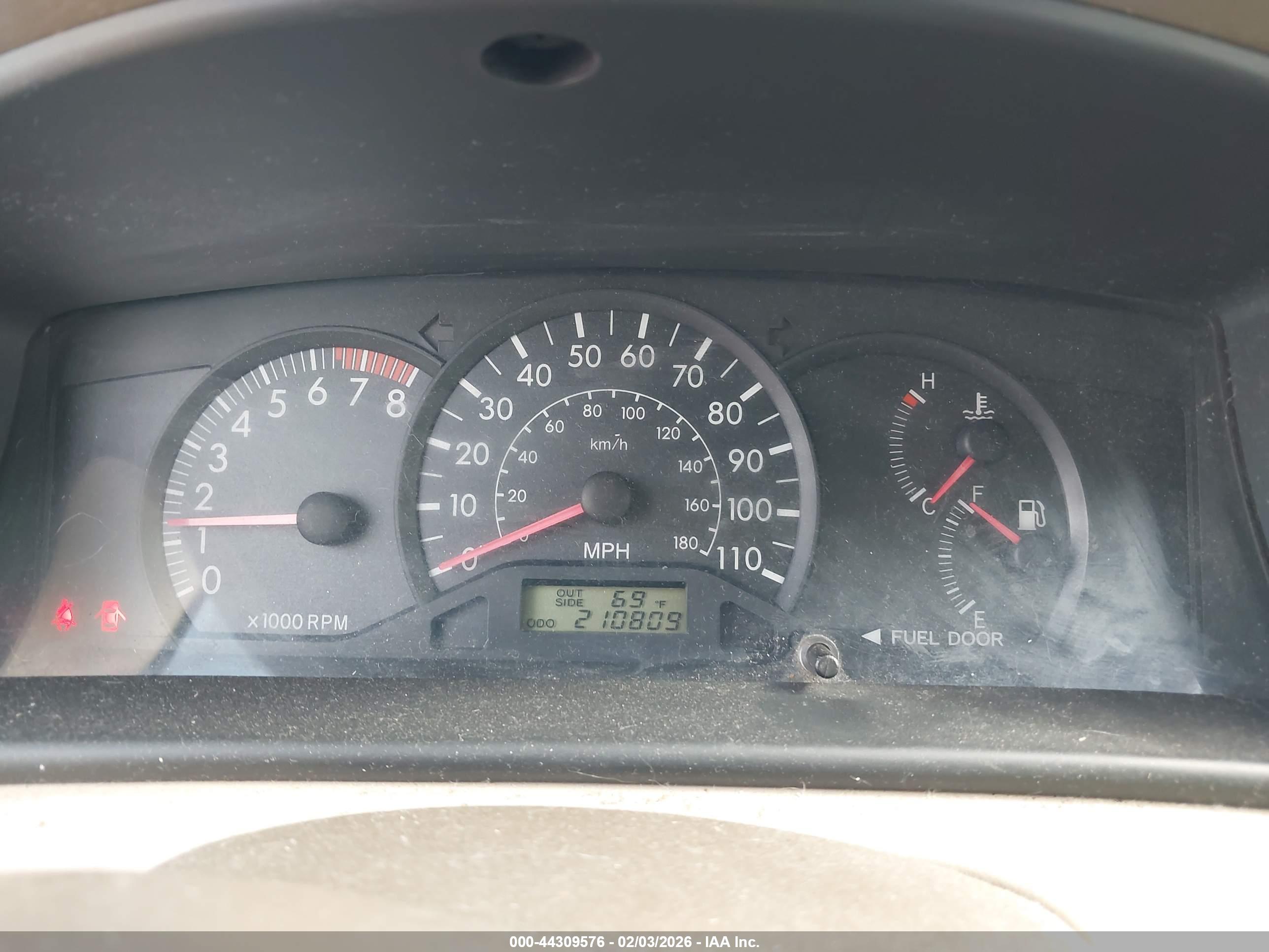 TOYOTA COROLLA image 7