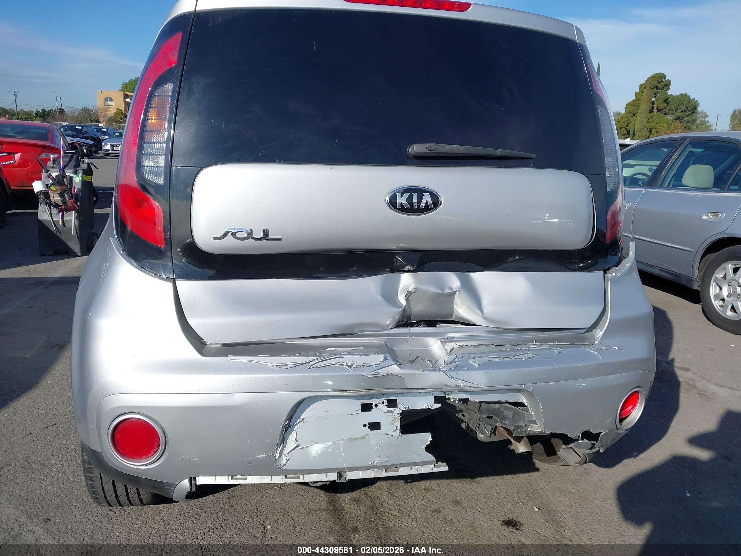 KIA SOUL image 6