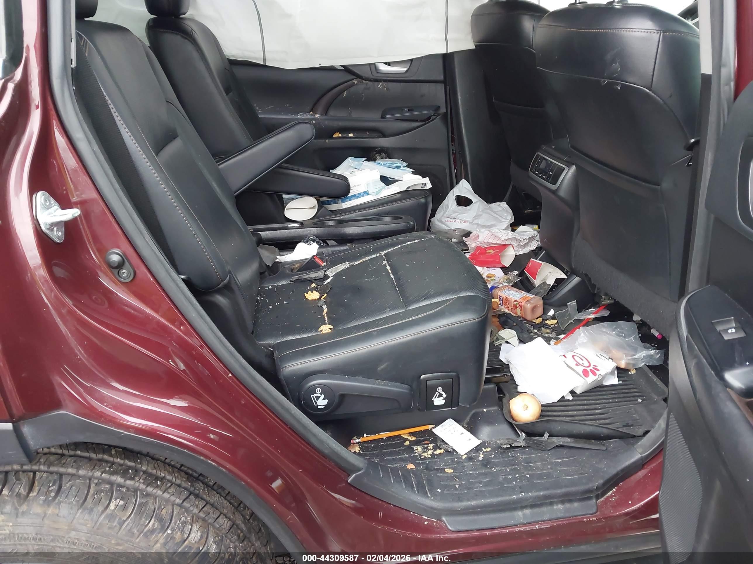 TOYOTA HIGHLANDER image 8