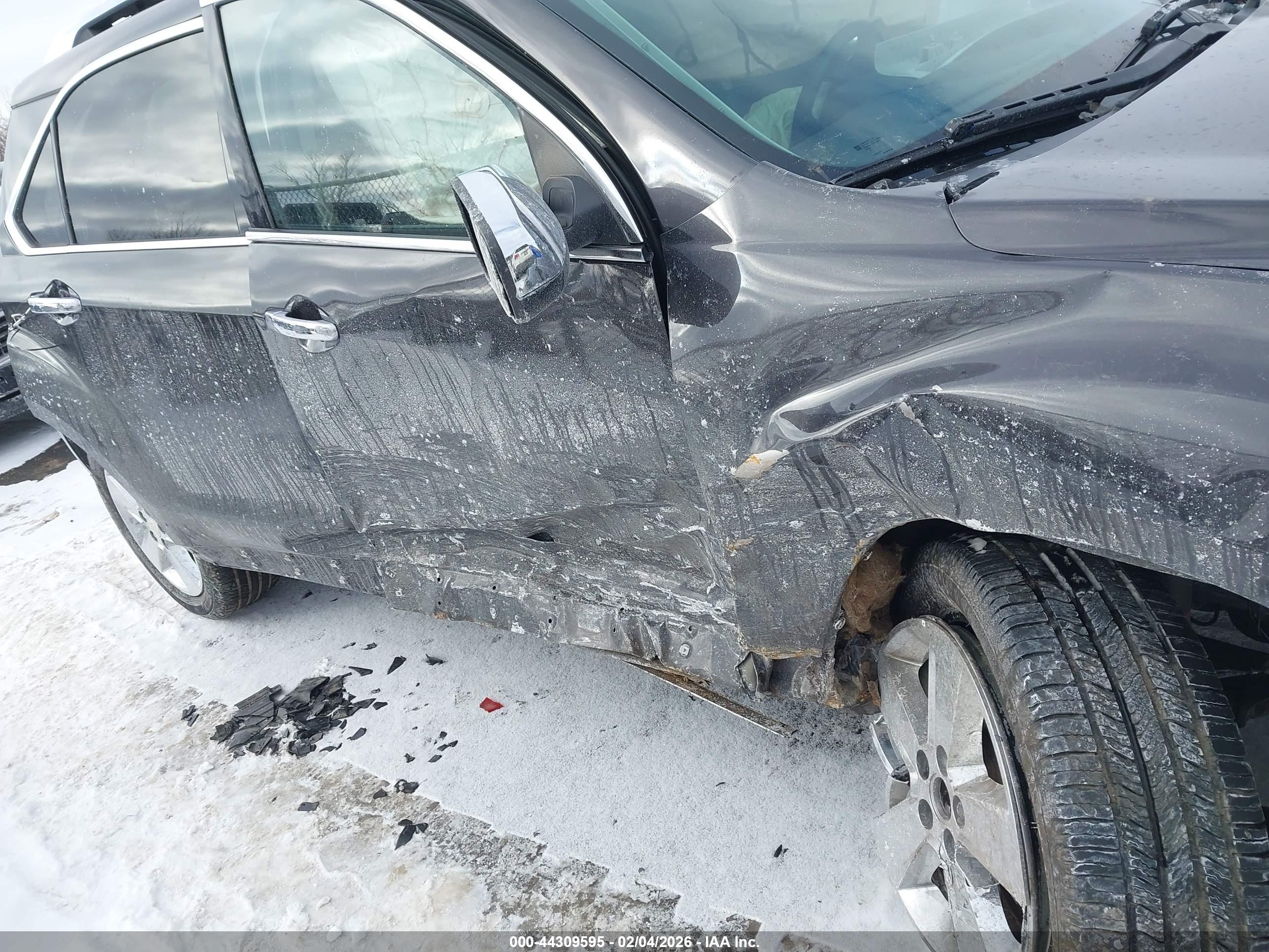CHEVROLET EQUINOX image 6