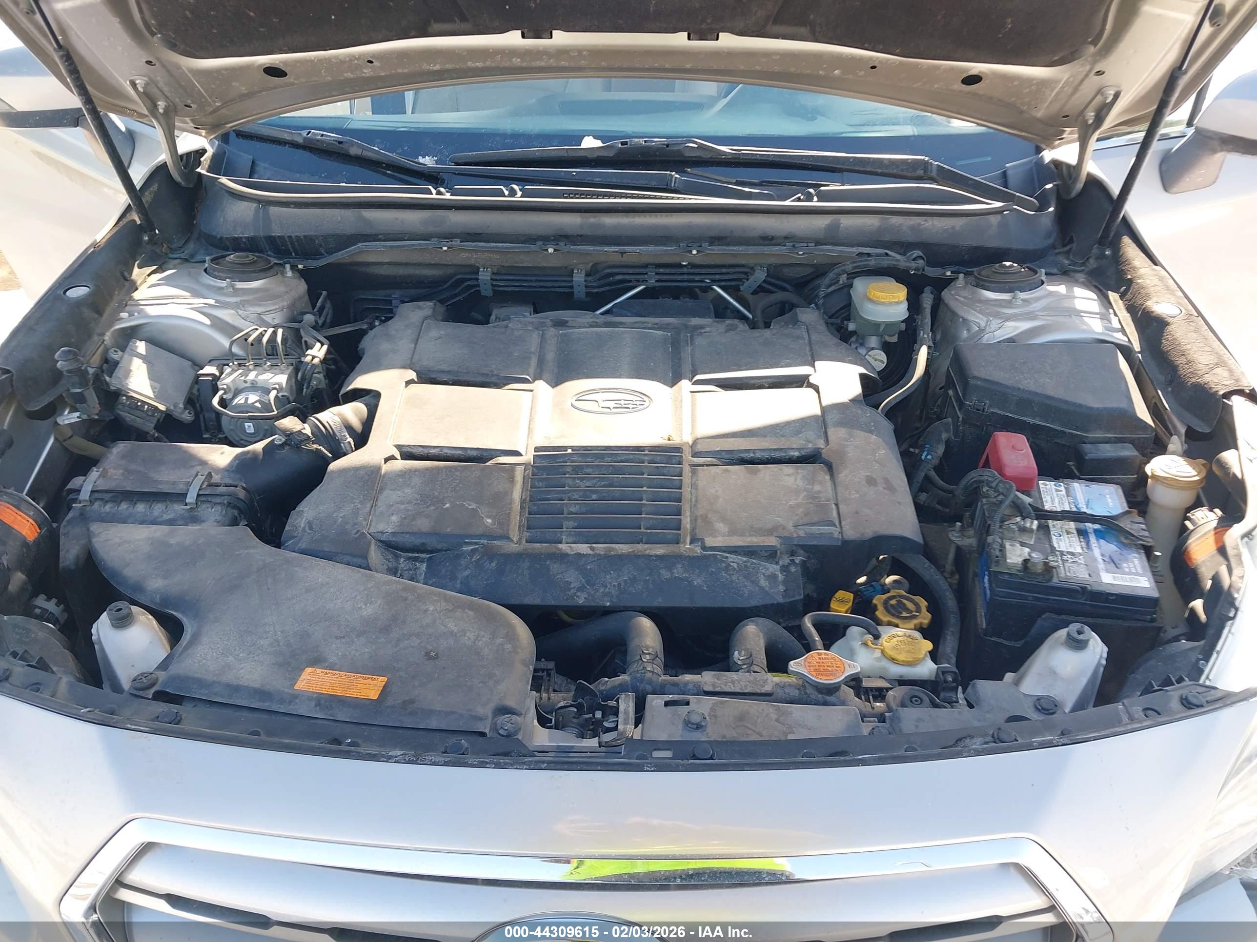 SUBARU OUTBACK image 10