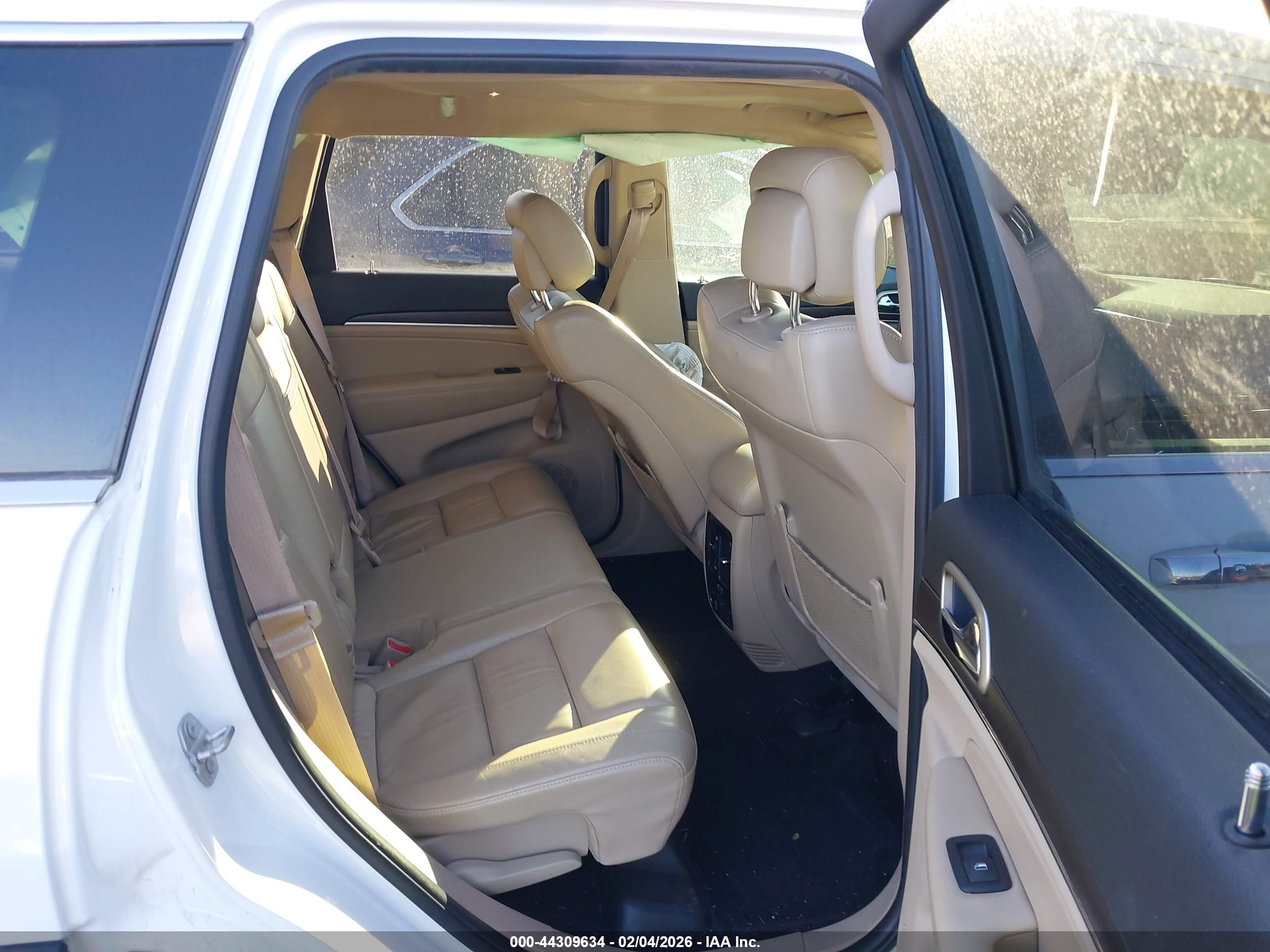 JEEP GRAND image 8