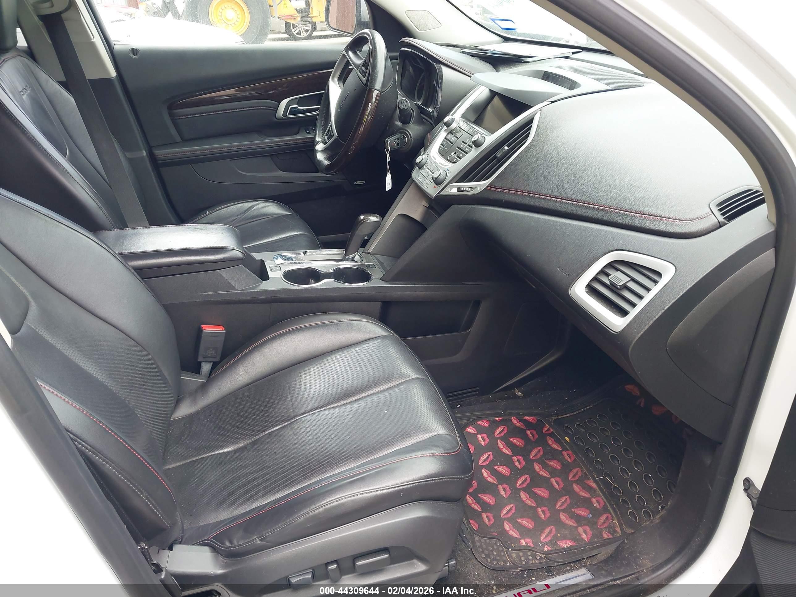 GMC TERRAIN image 5