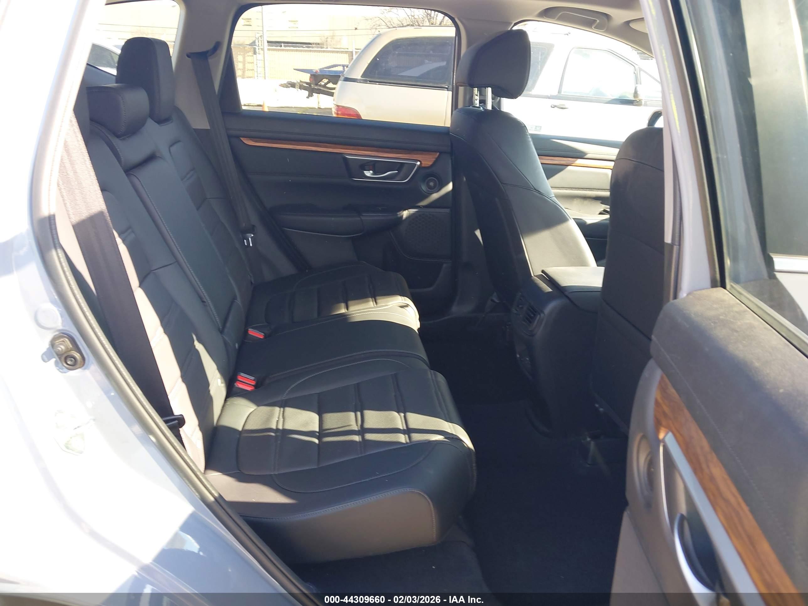 HONDA CR-V image 8