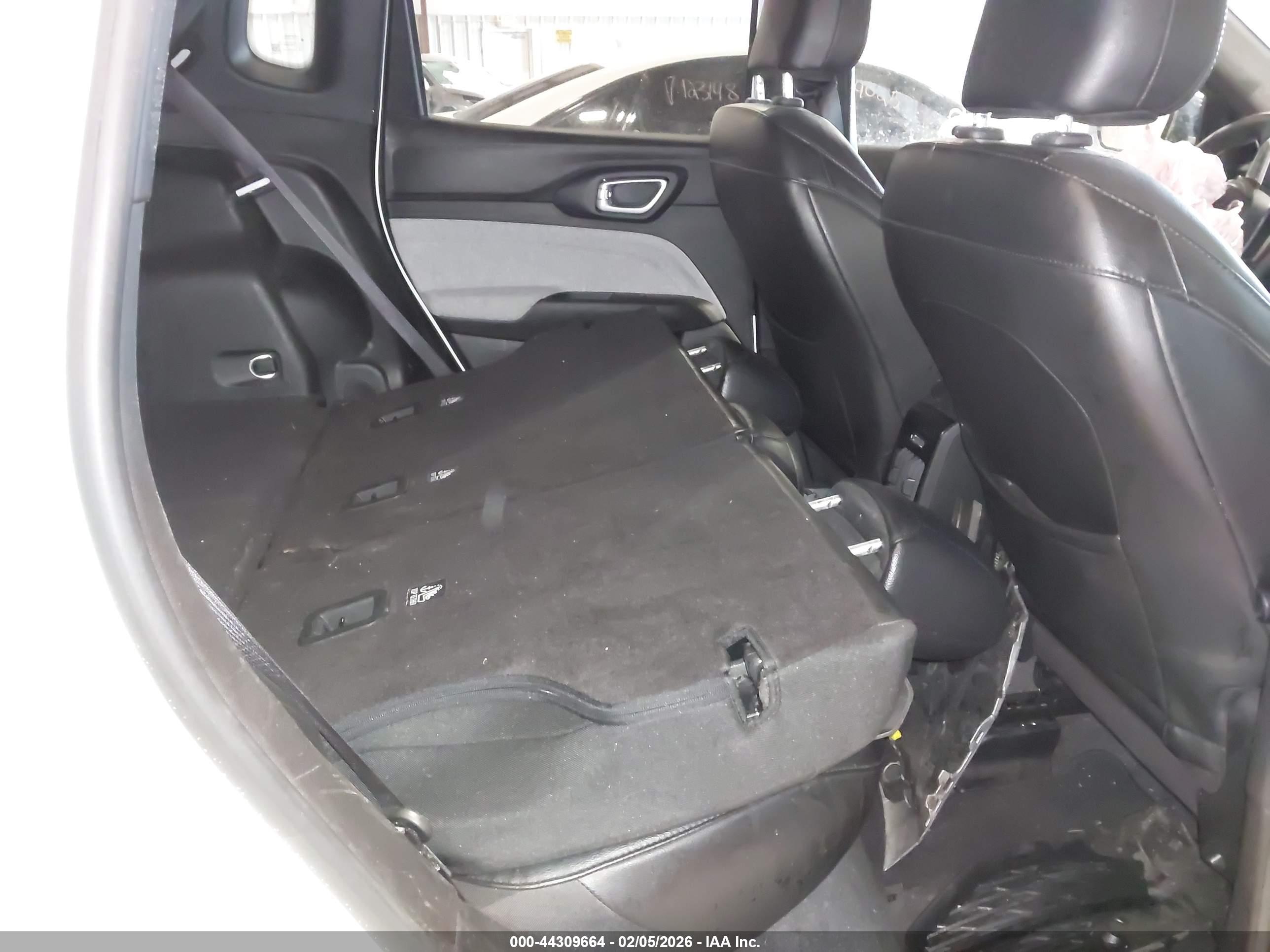 JEEP COMPASS image 8