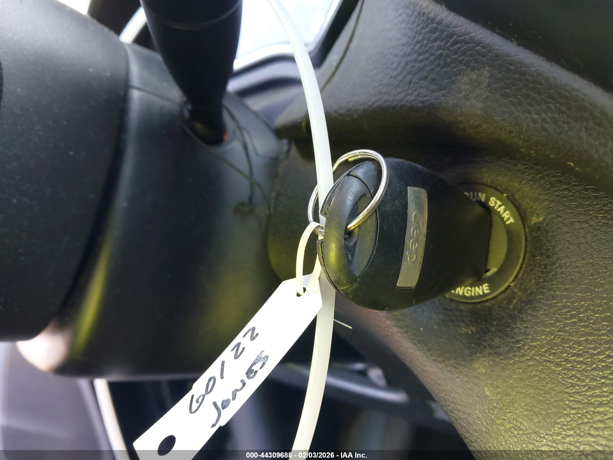 JEEP CHEROKEE image 11