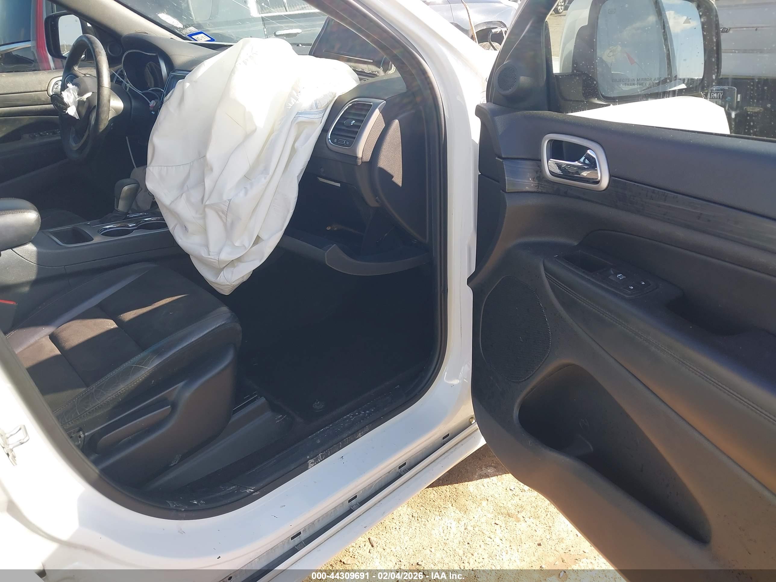 JEEP GRAND image 5