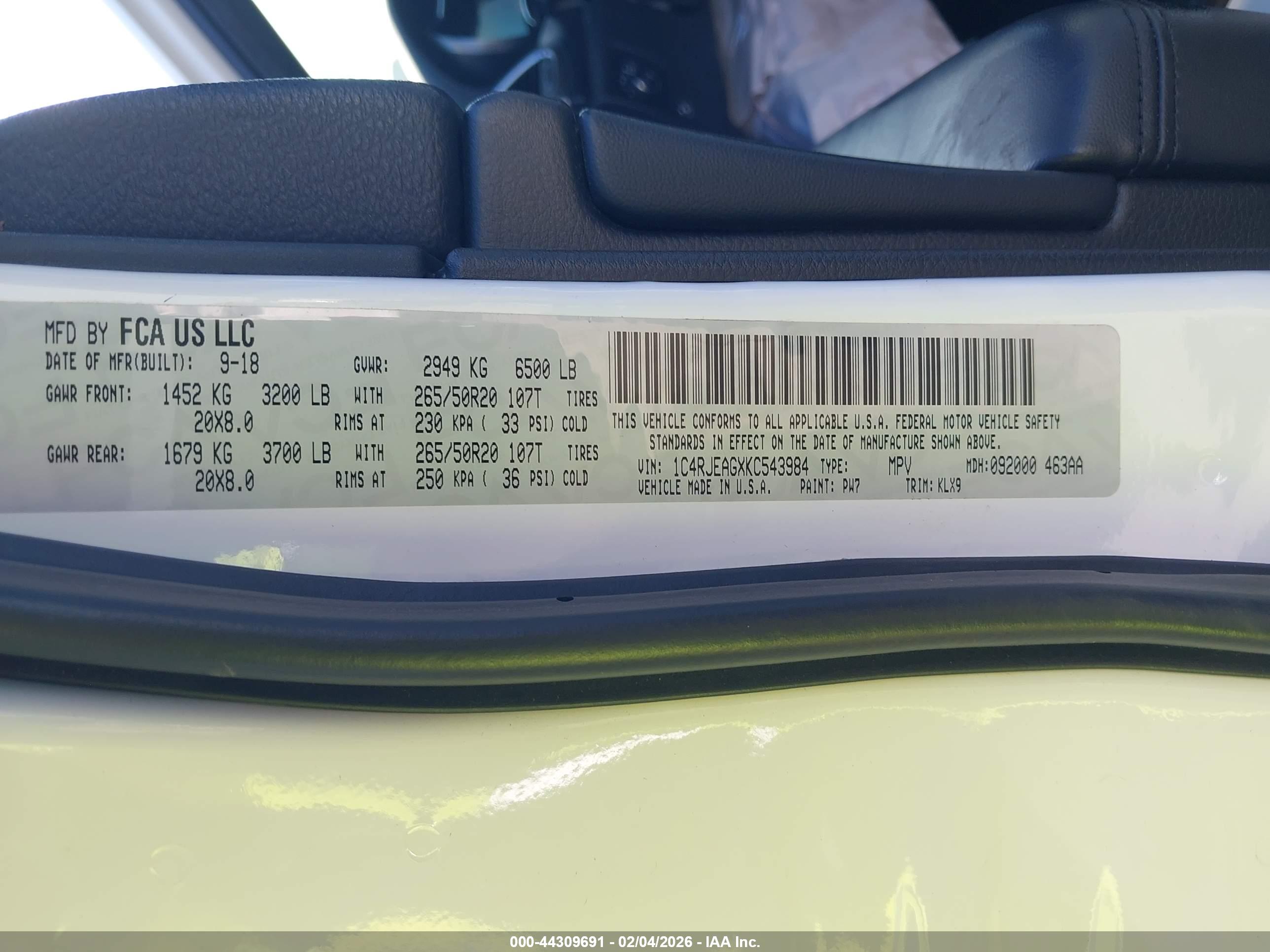 JEEP GRAND image 9