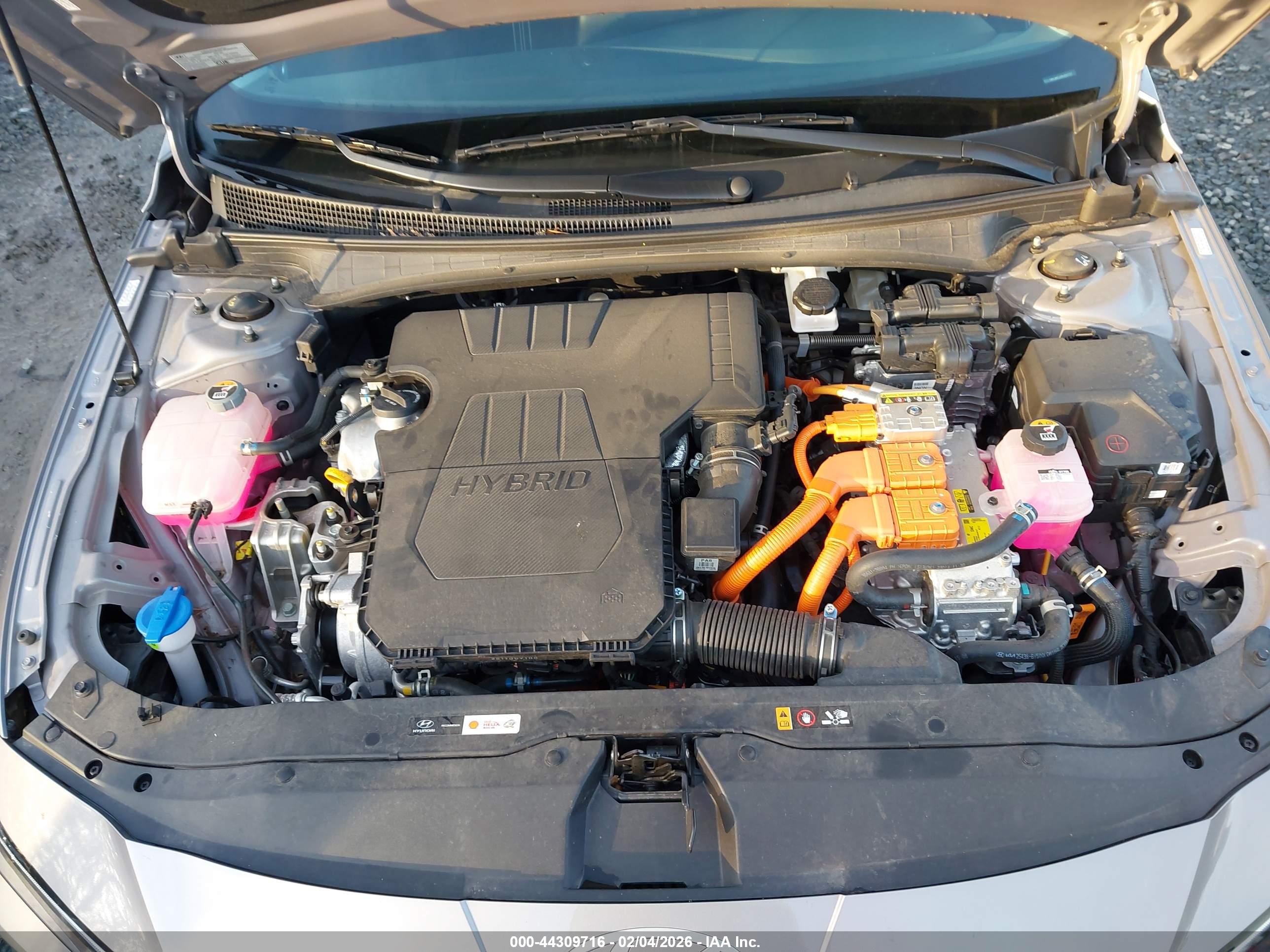 HYUNDAI ELANTRA image 10