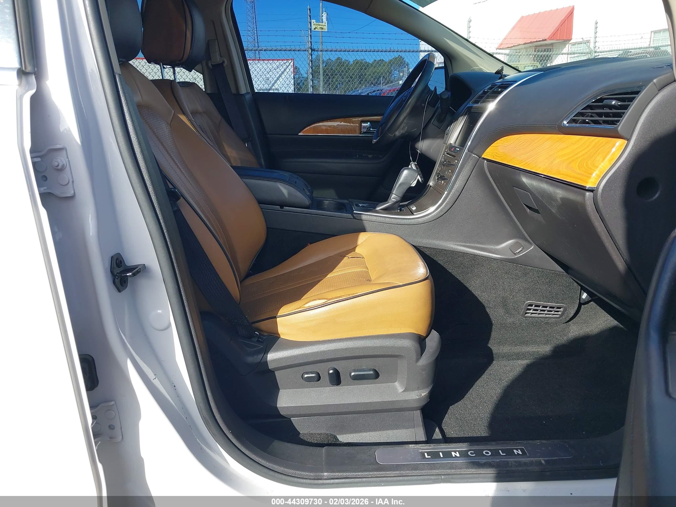 LINCOLN MKX image 5
