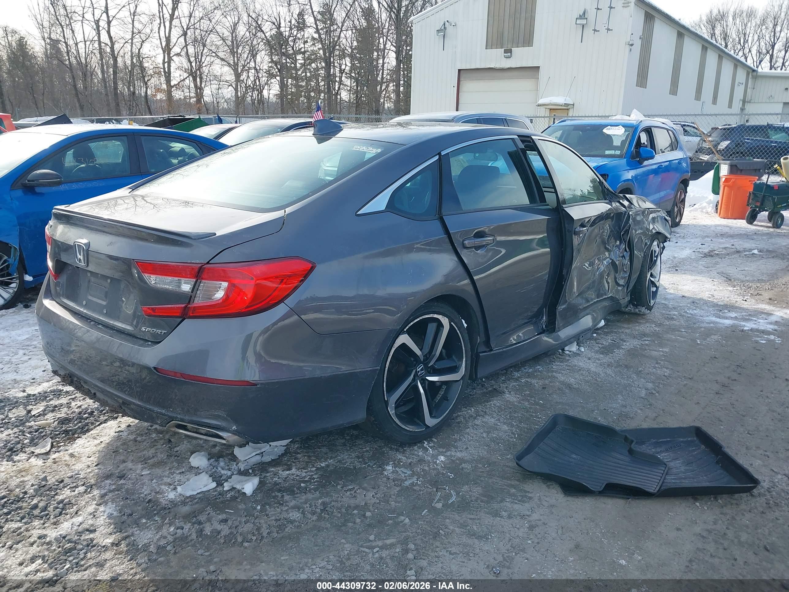 HONDA ACCORD image 4