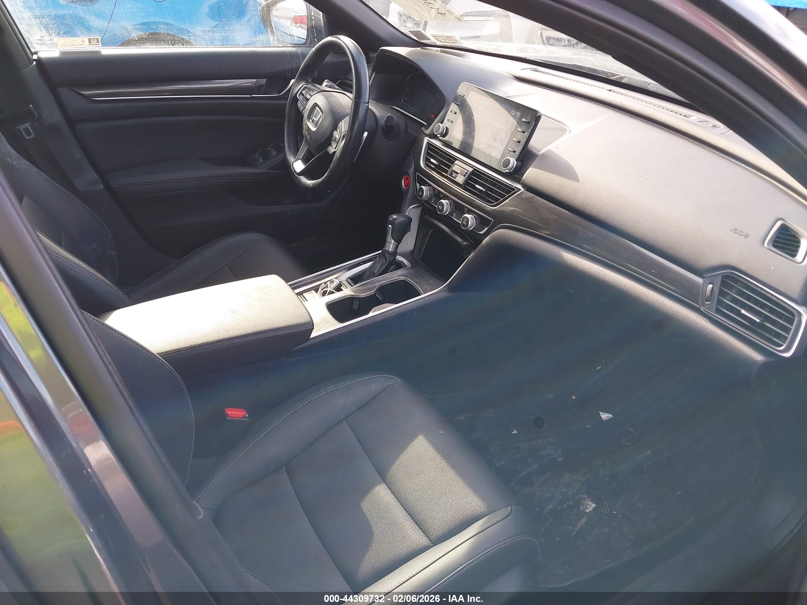 HONDA ACCORD image 5