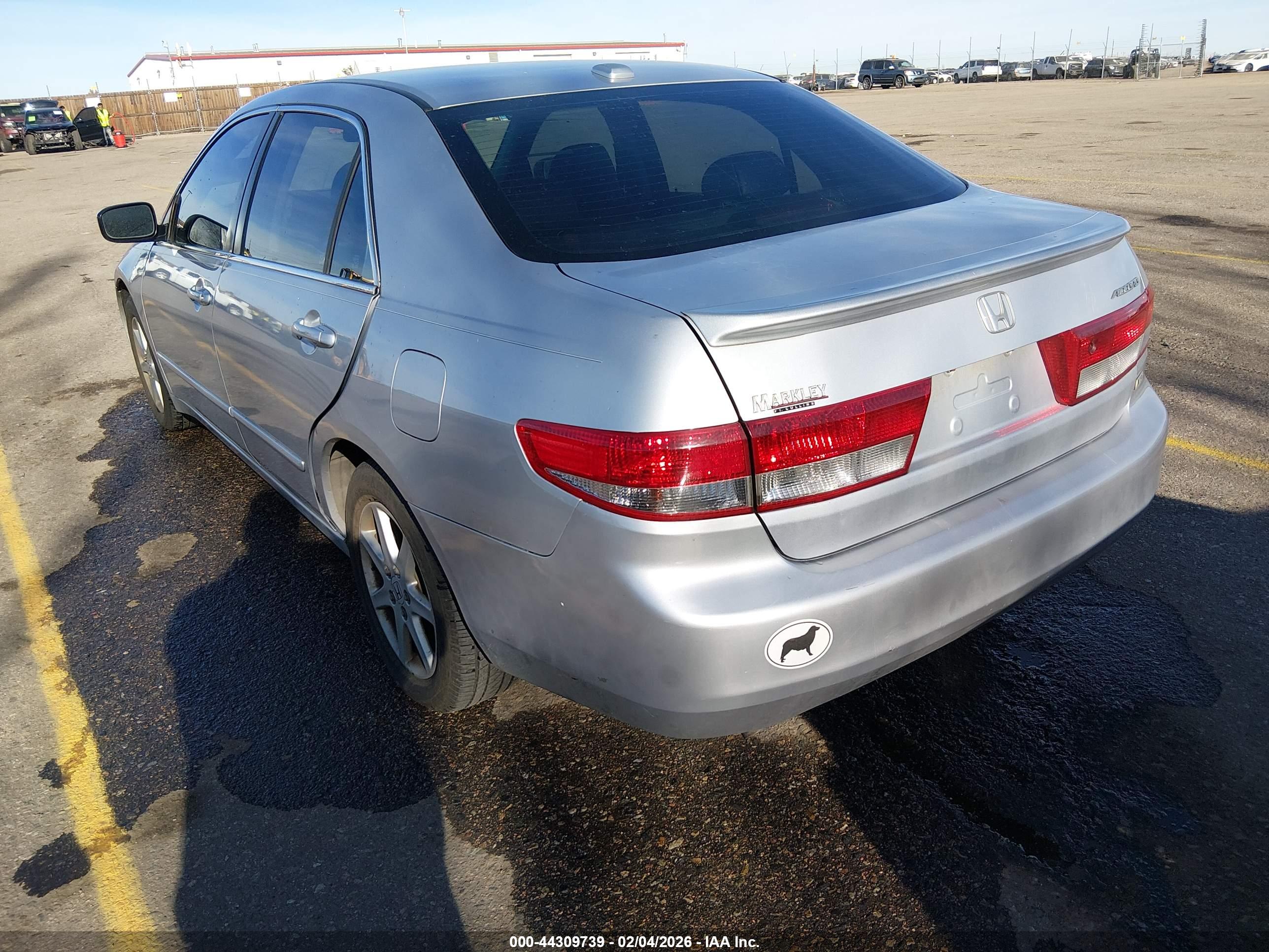 HONDA ACCORD image 3