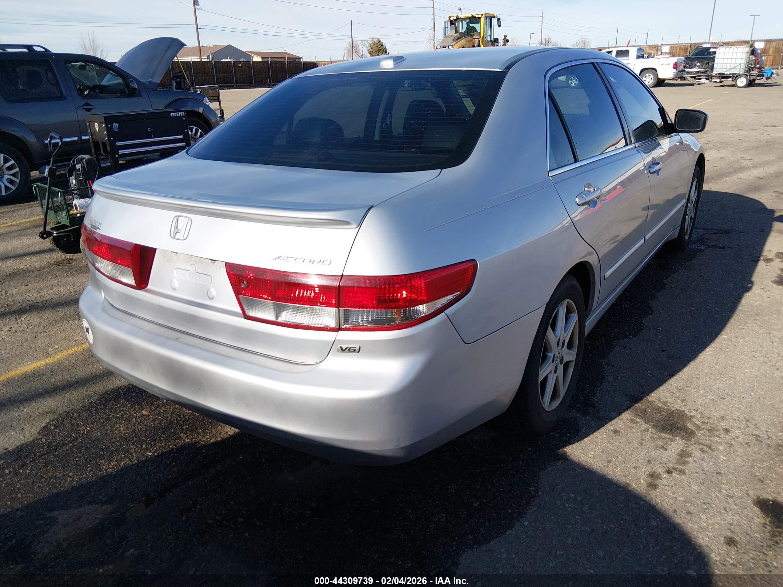 HONDA ACCORD image 4
