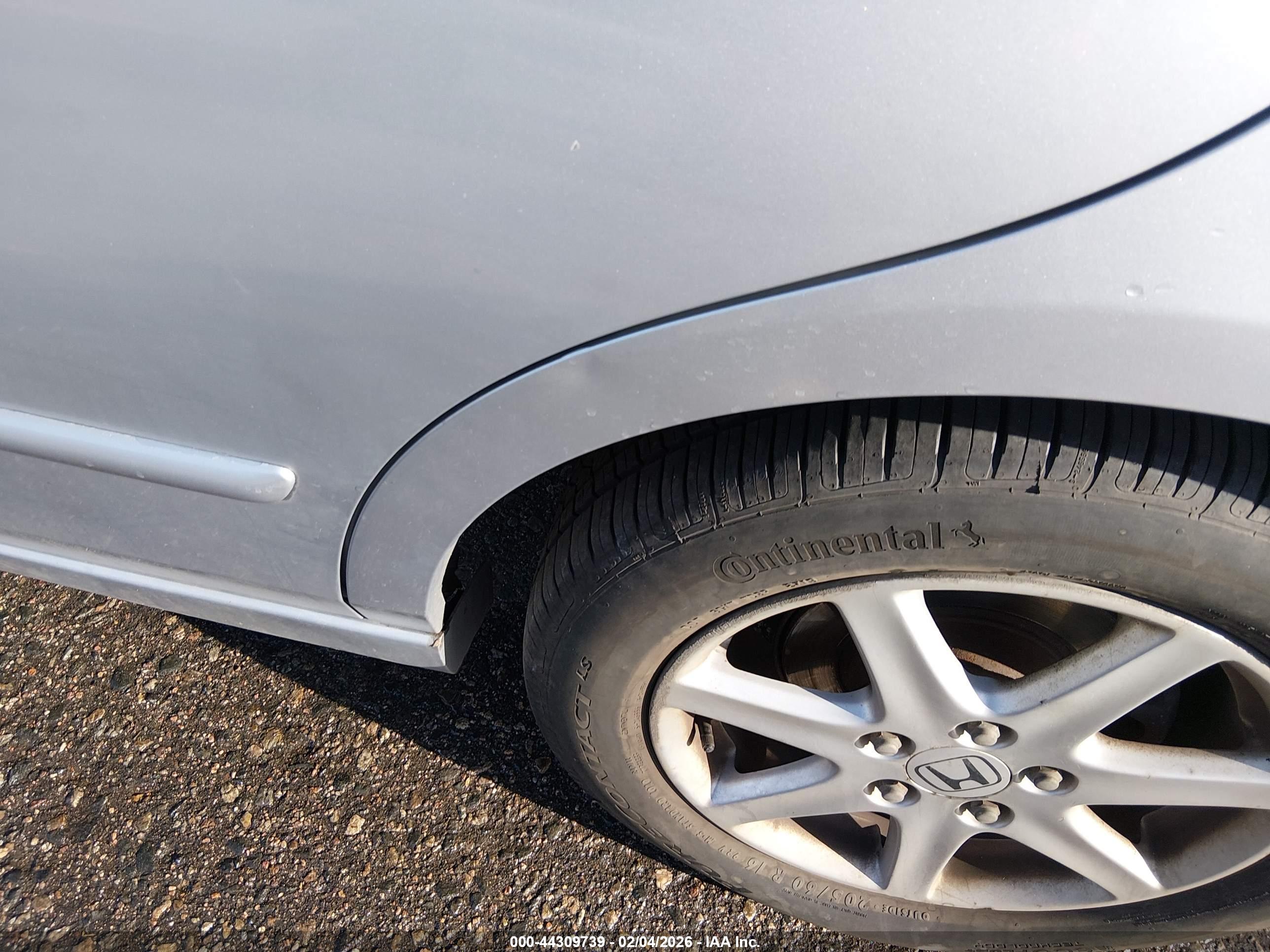 HONDA ACCORD image 6