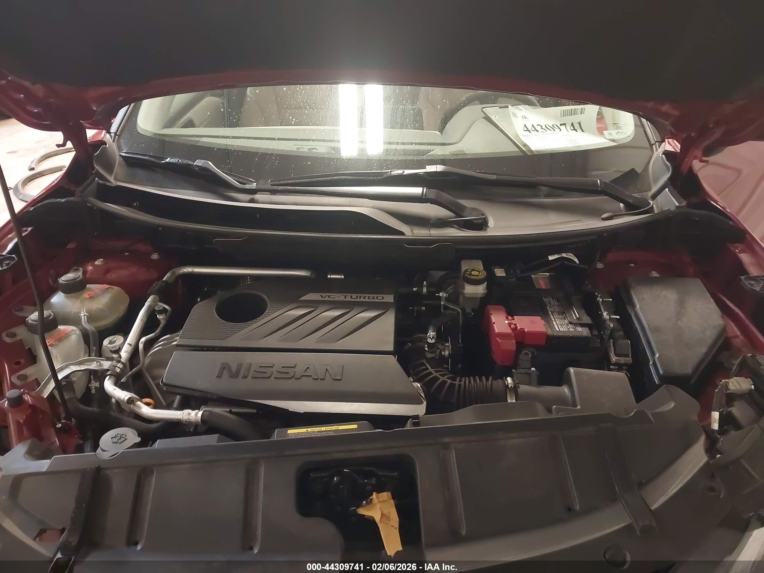 NISSAN ROGUE image 10