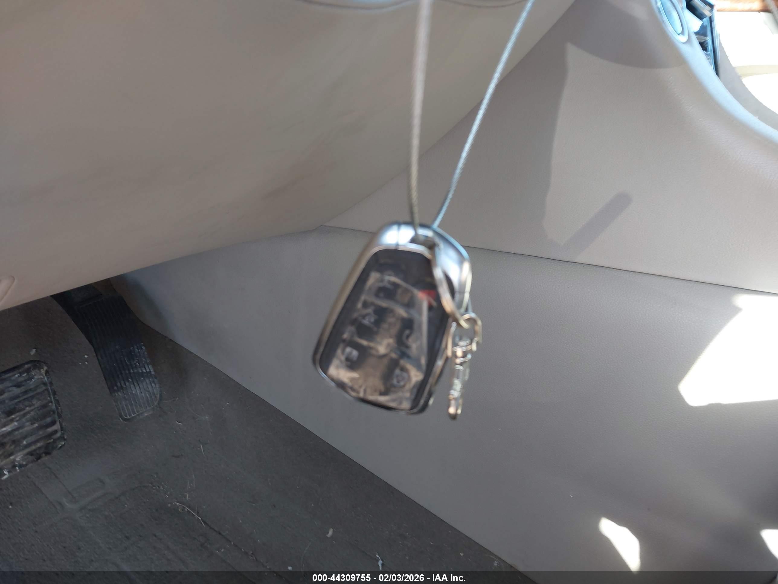 CADILLAC ESCALADE image 11