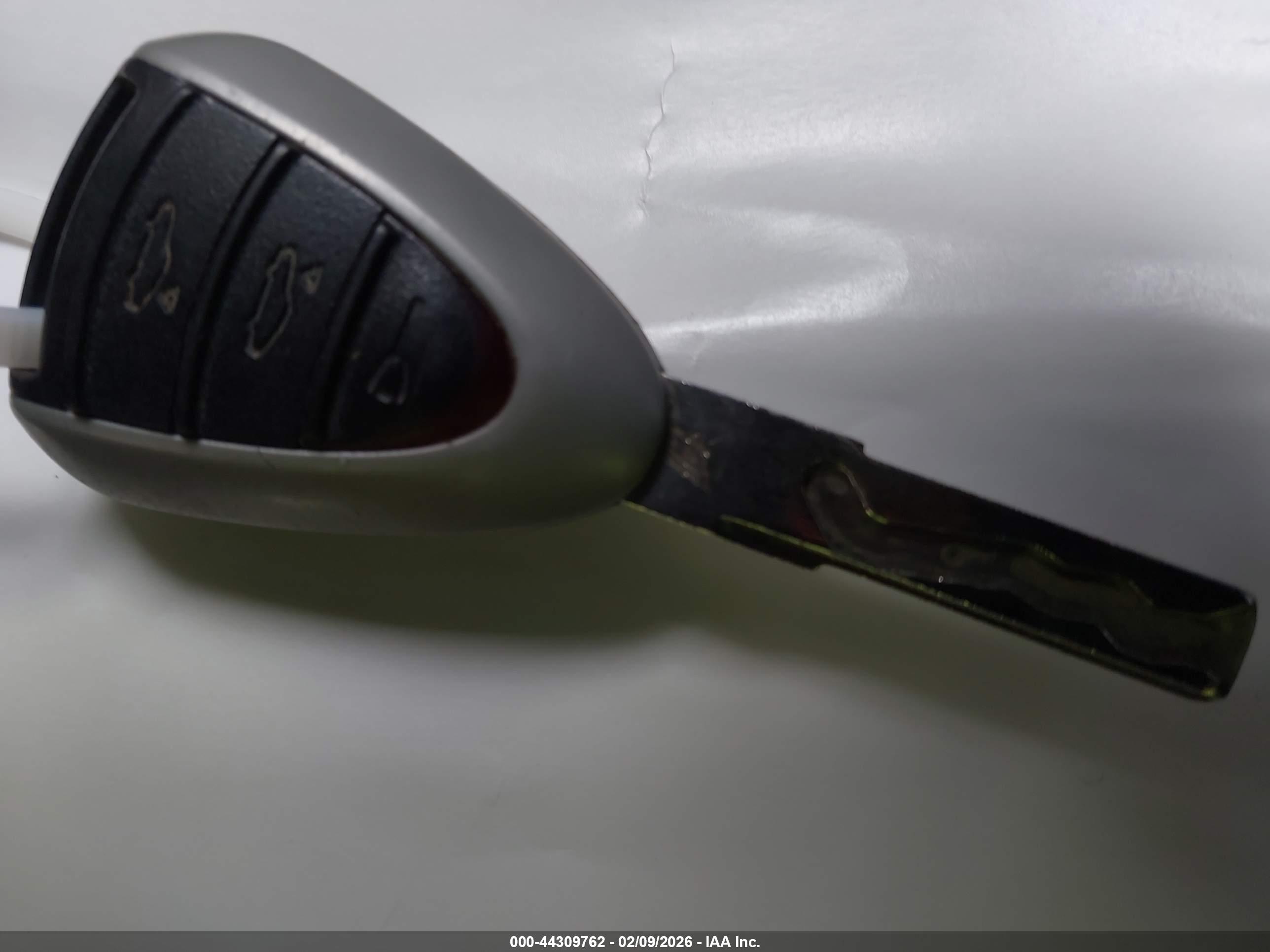 PORSCHE CAYMAN image 11